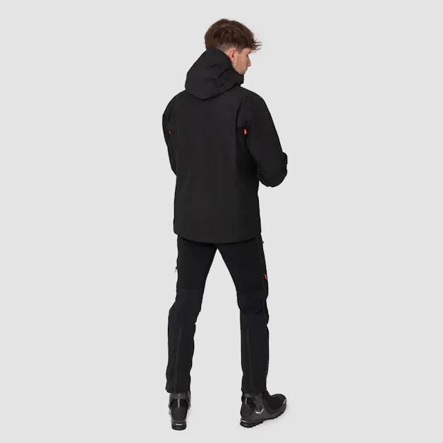 Ortles 3L GORE-TEX® Jacket Men on_body image