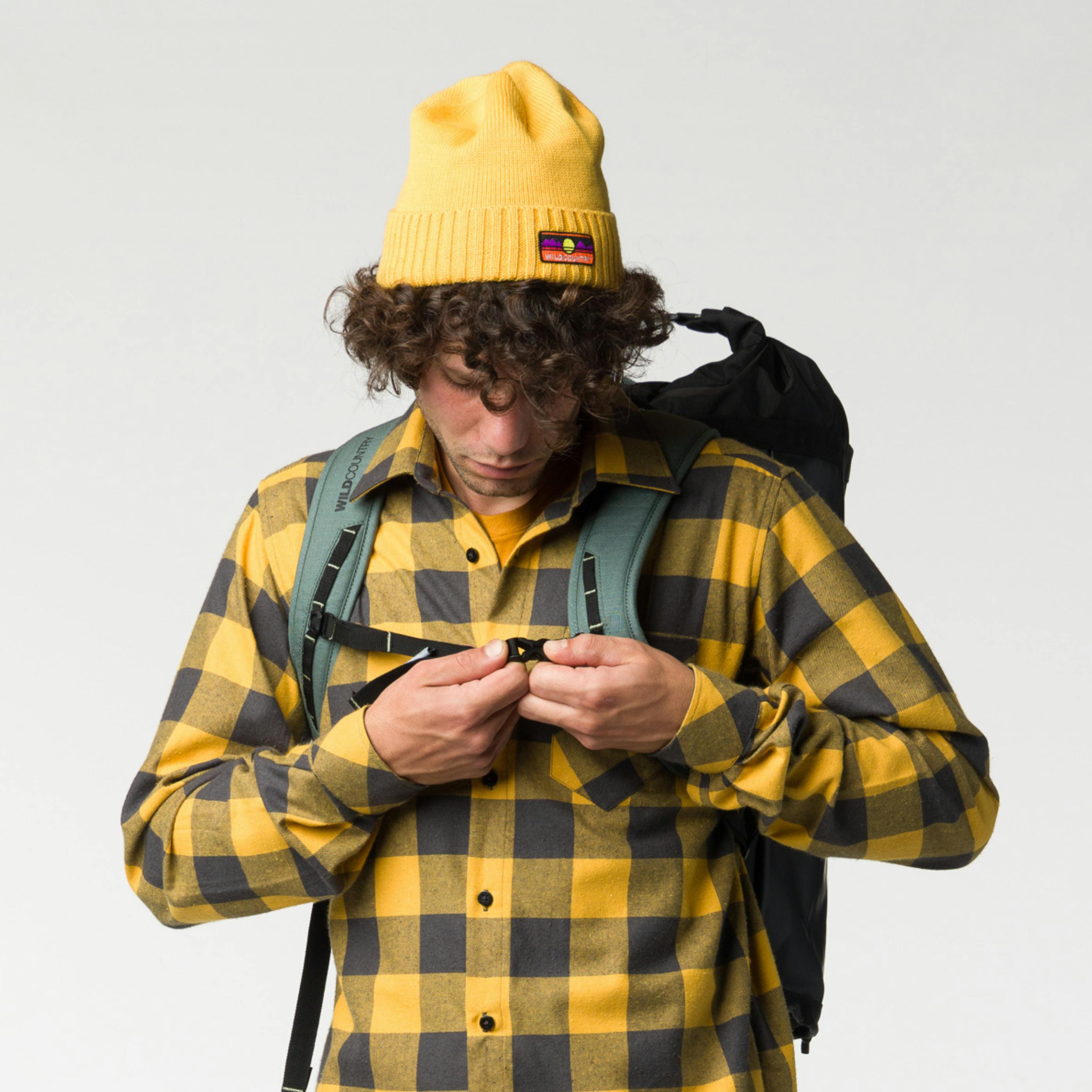 Spotter Beanie Mütze on_body image