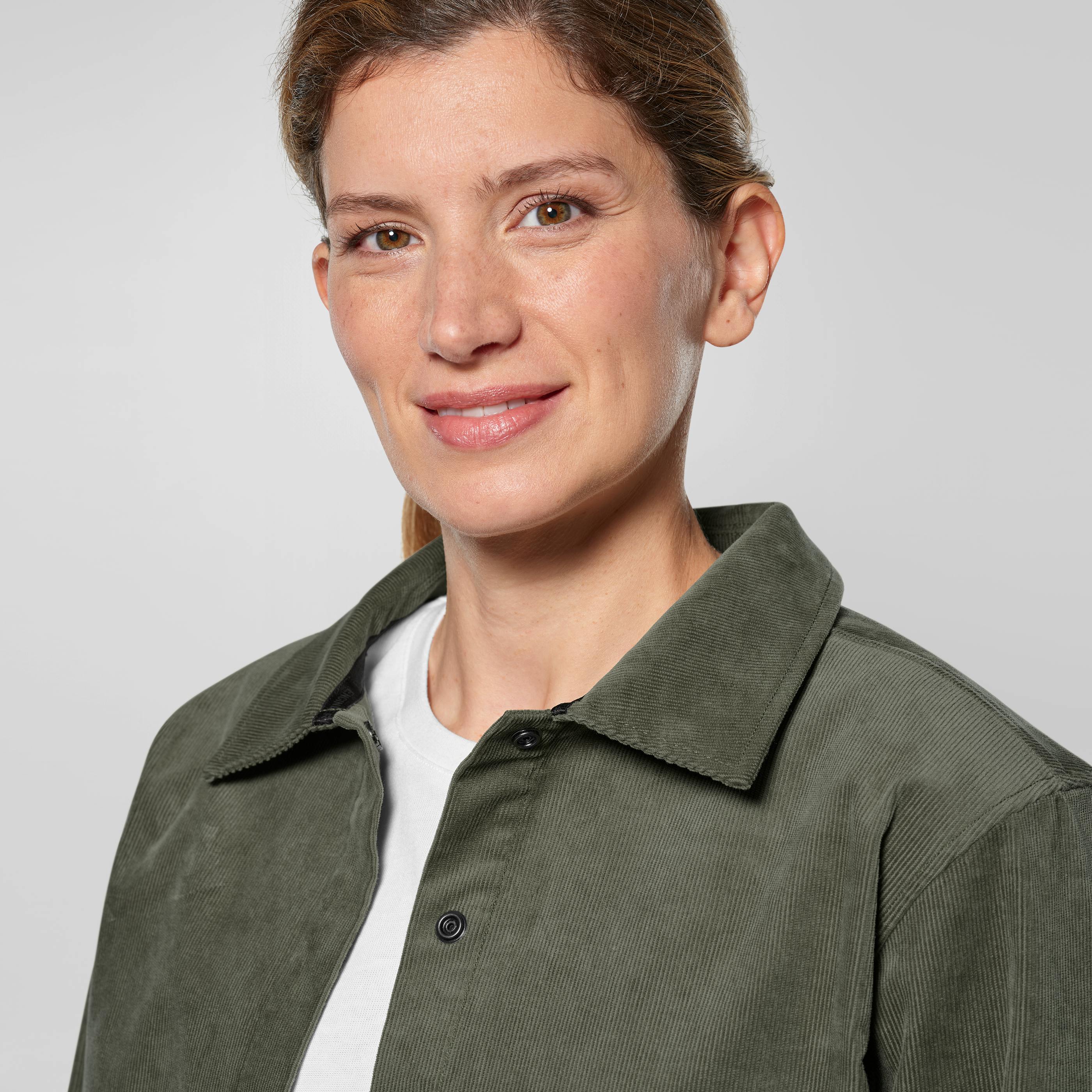 Fanes Cord Overshirt Damen tech_detail image