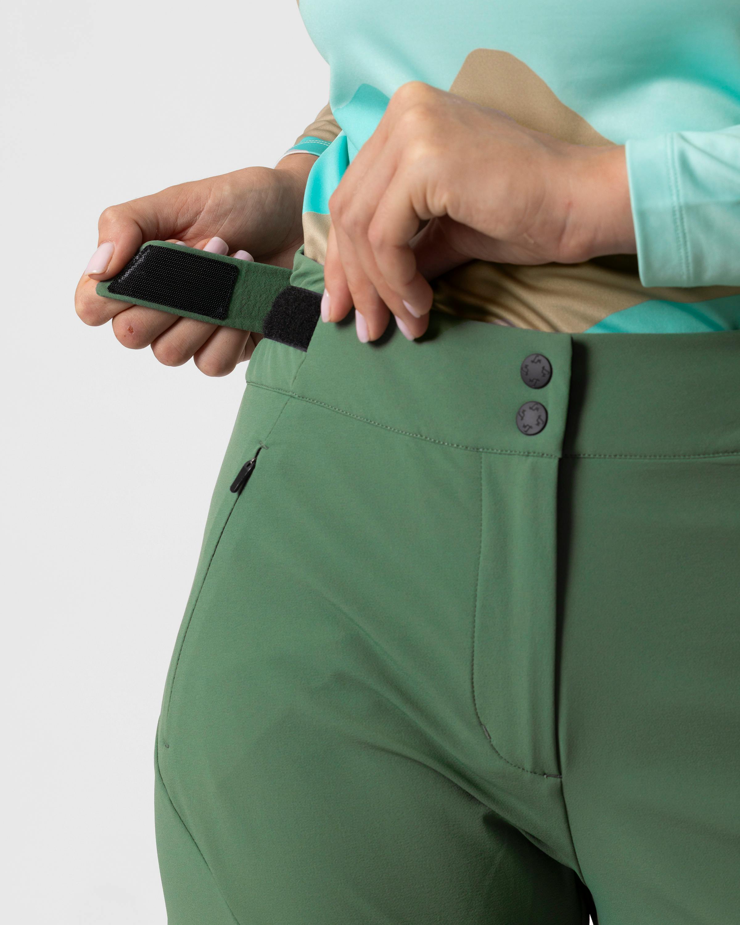 Constanze Pantaloni Durastretch tech_detail image