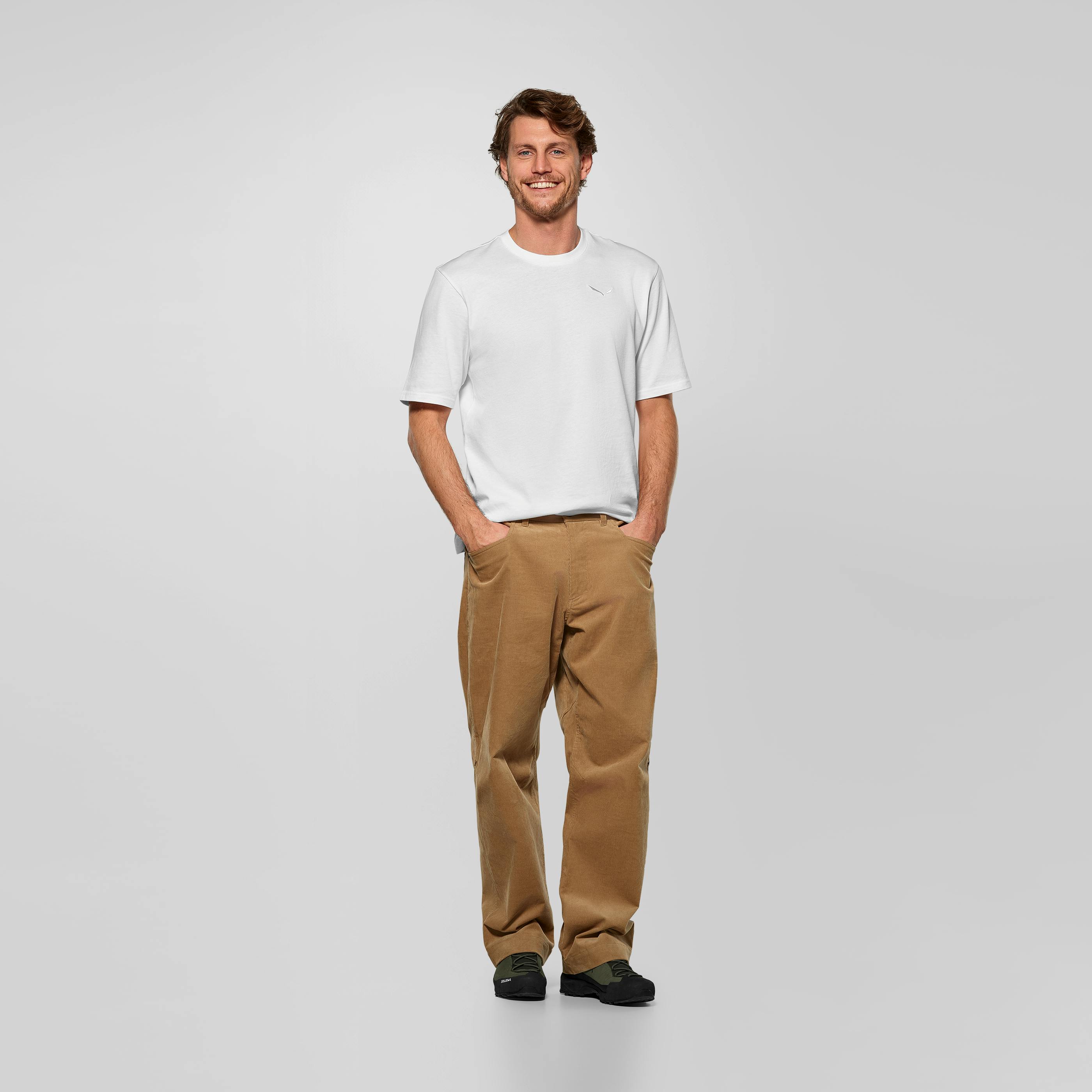 Fanes Cord Pantaloni Uomo on_body image