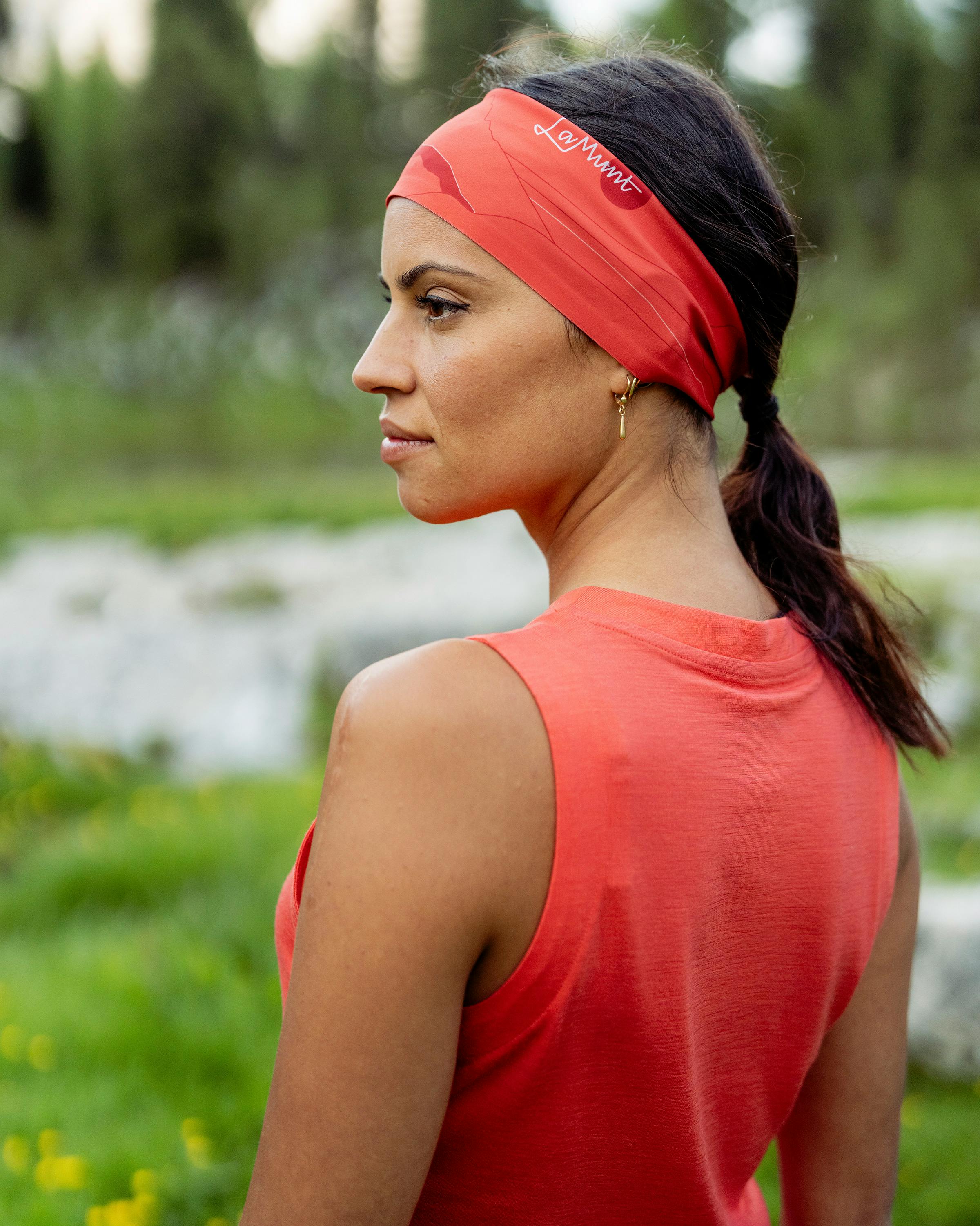 Alexandra Tank perspective_view image