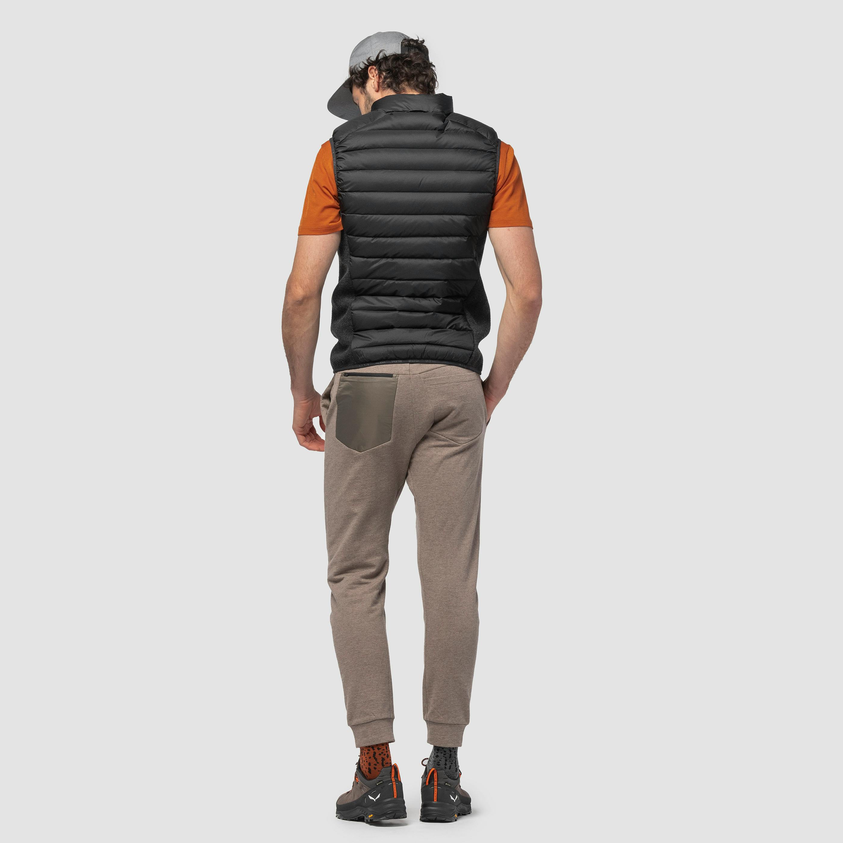 Fanes Sarner Down Gilet Hybrid Uomo on_body image