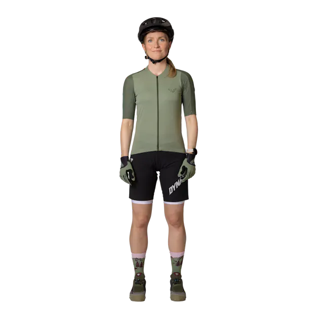 Ride Light Short Sleeve Full Zip Jersey Women on_body image