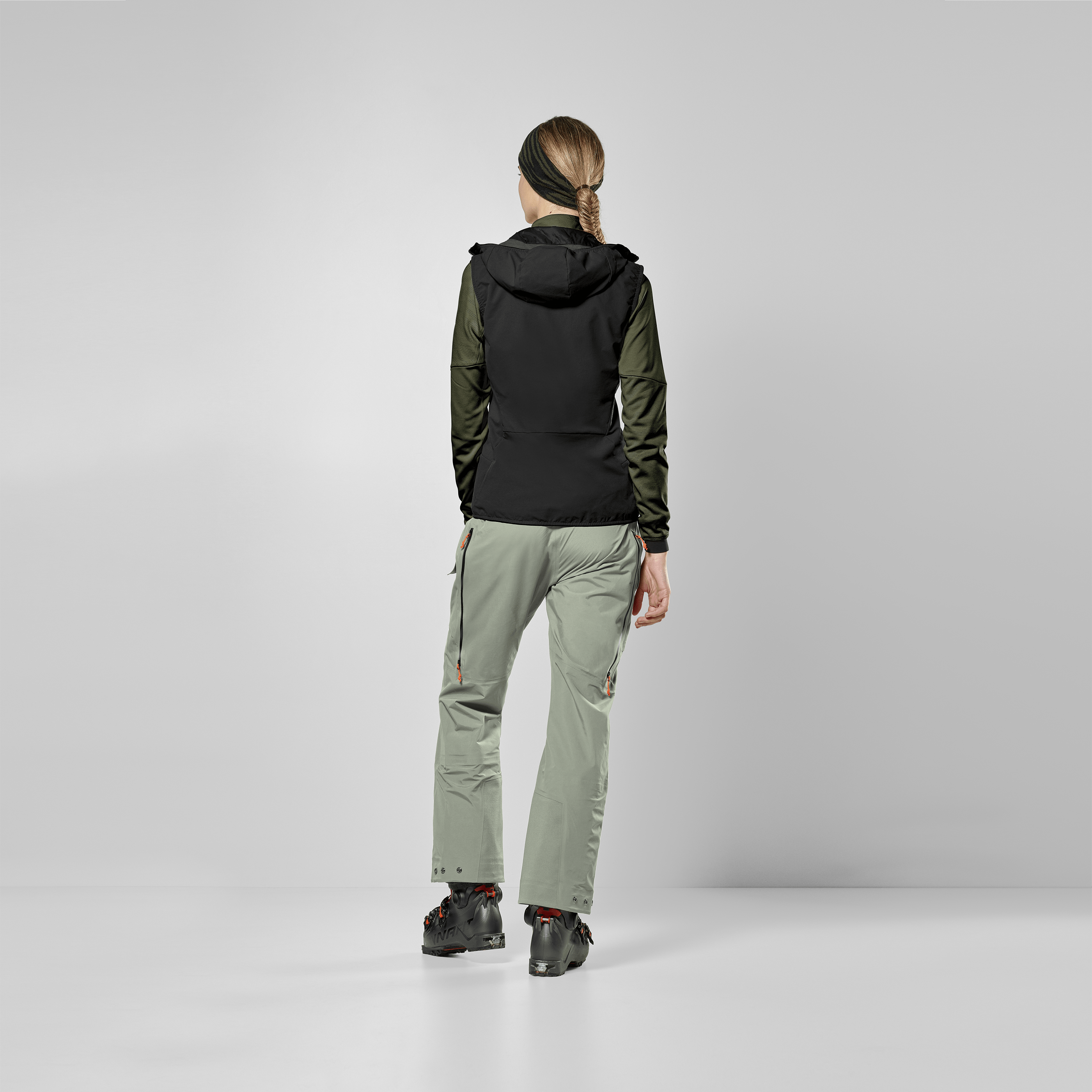 Sella Durastretch/Tirolwool® Responsive Hybrid Vest Women on_body image