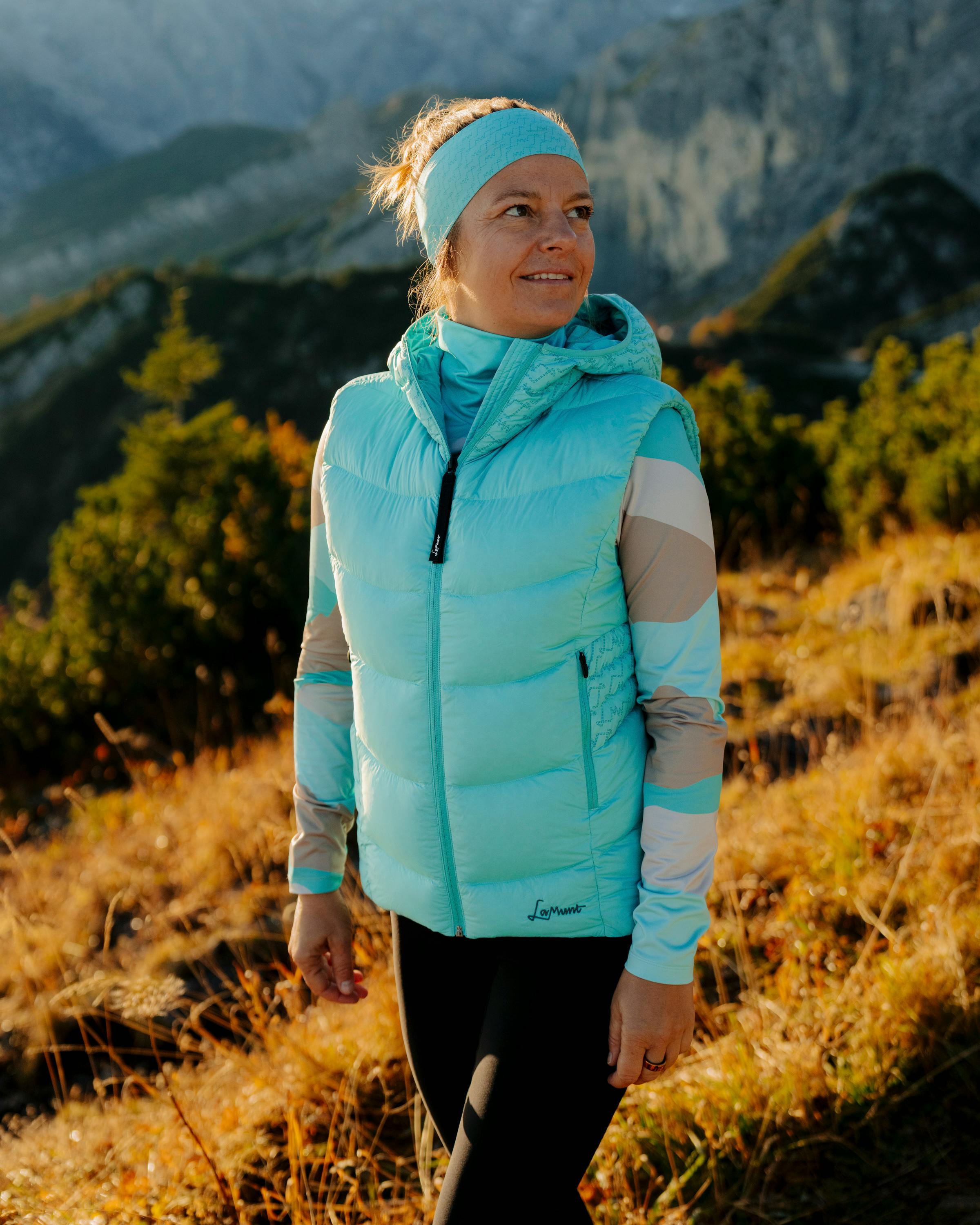 Bianca Gilet Reversibile action_shot image