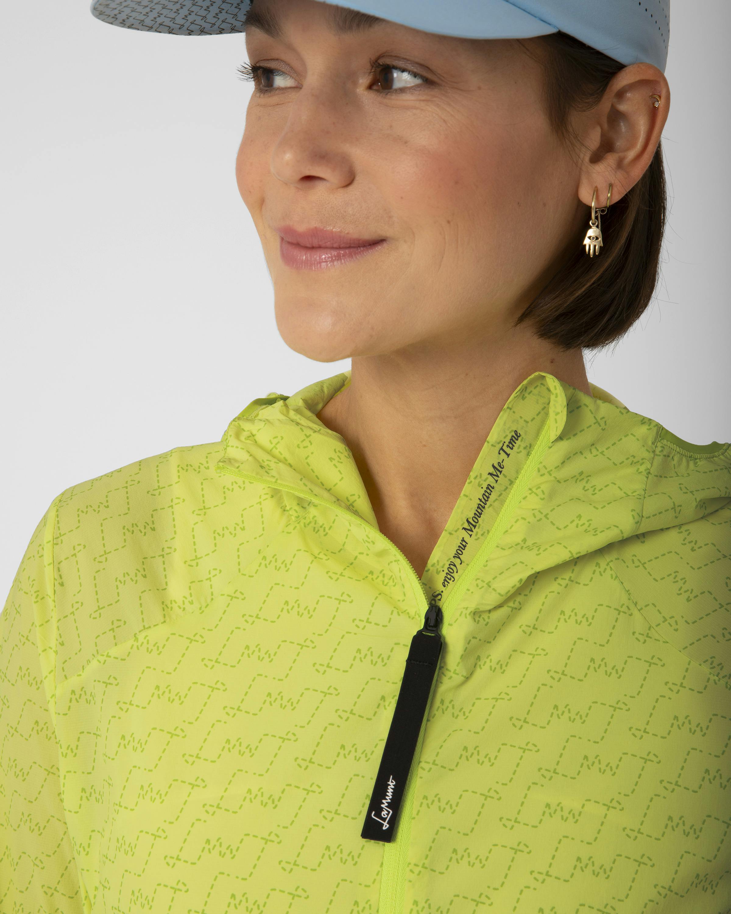 Manuela Windjacke tech_detail image