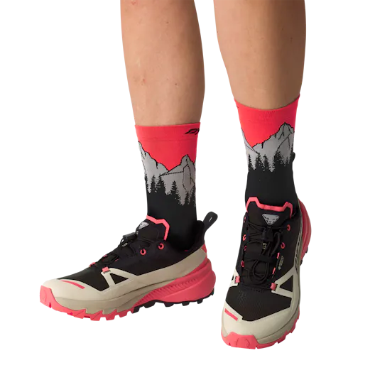 Traverse Crew Socks on_body image