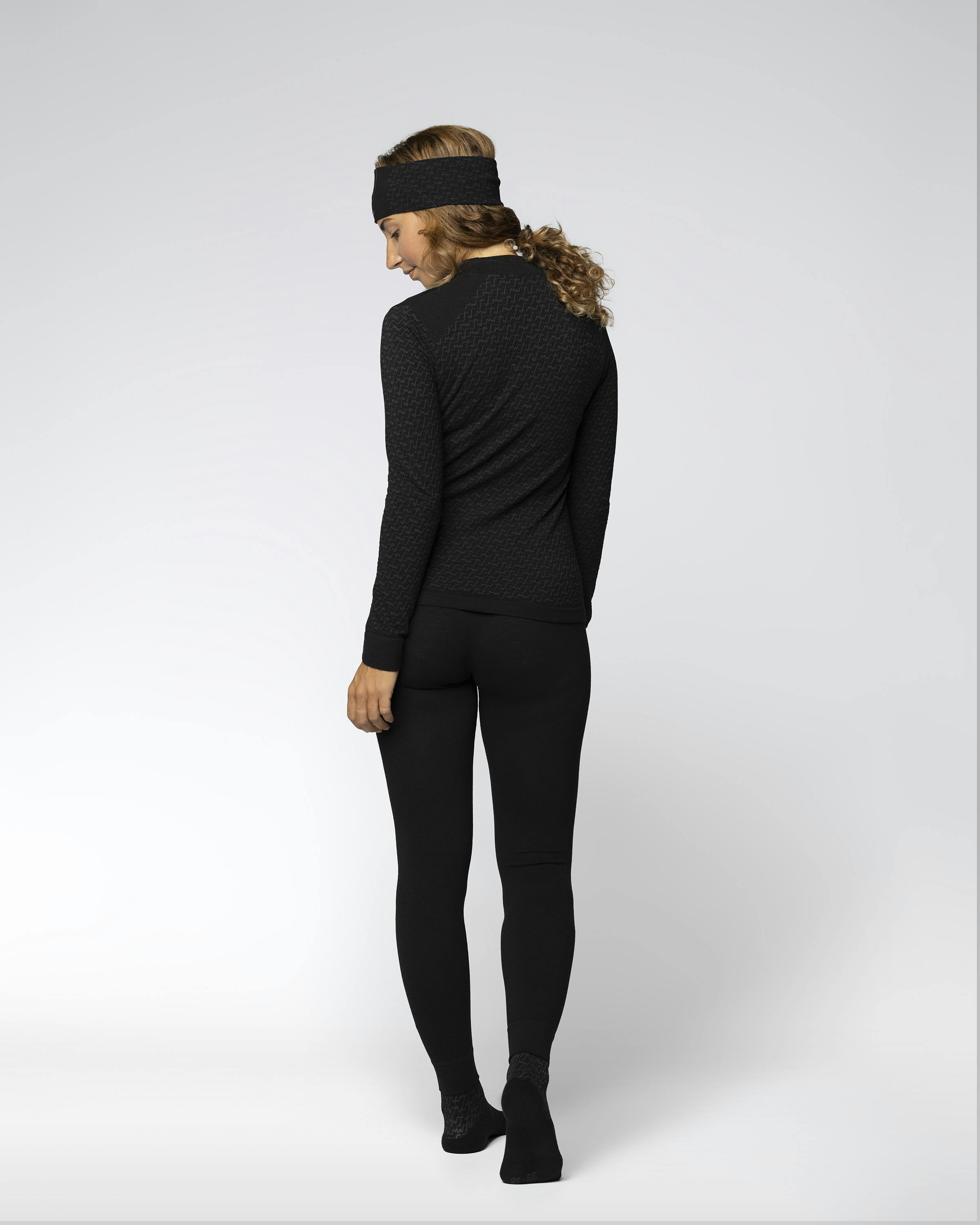 Alice Langarm Kaschmir-Shirt perspective_view image