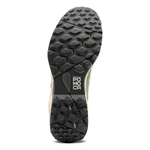 Puez Knit Powertex Shoe Women perspective_view image
