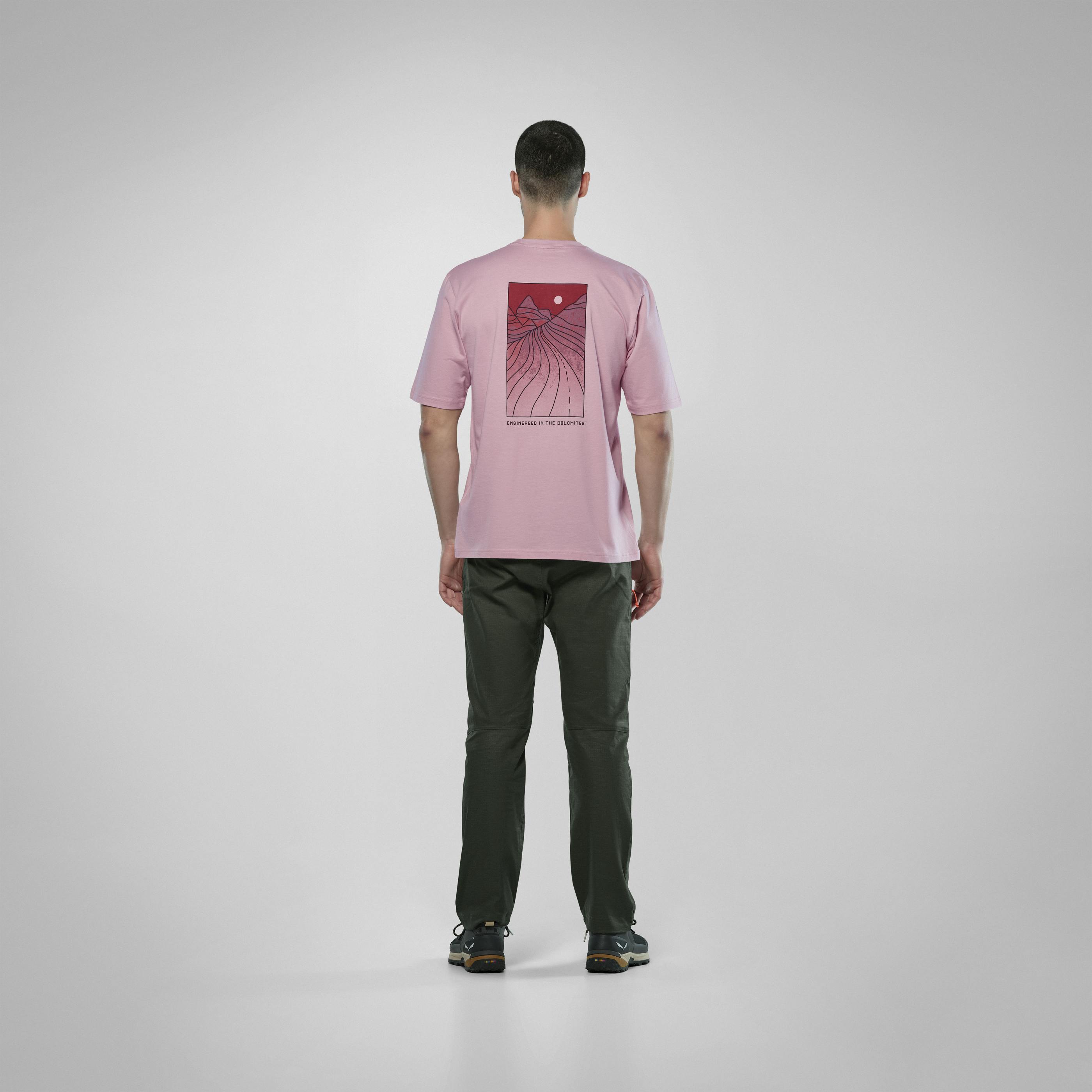 Eagle Sunset Loose T-Shirt Herren on_body image