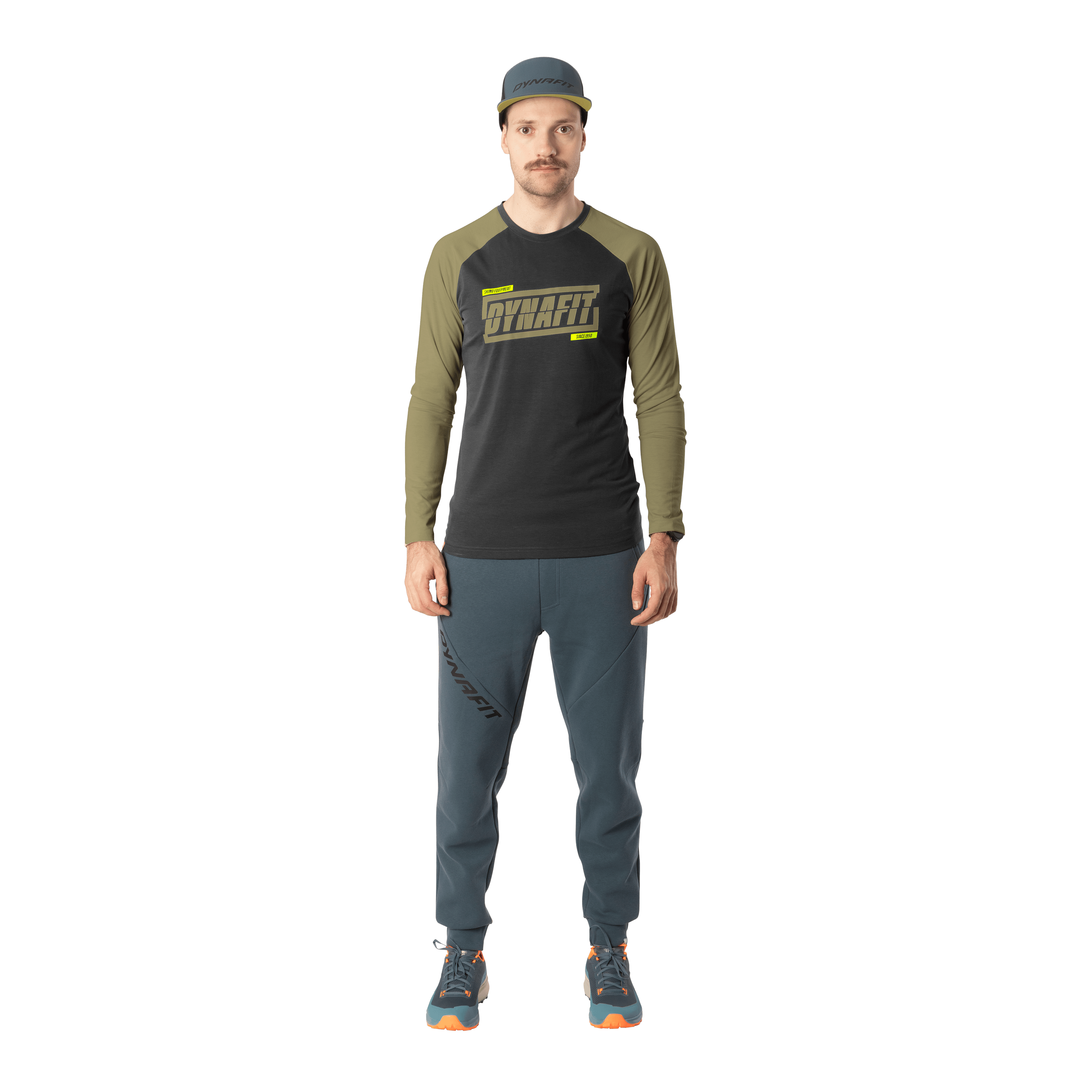 24/7 Longsleeve Herren  on_body image