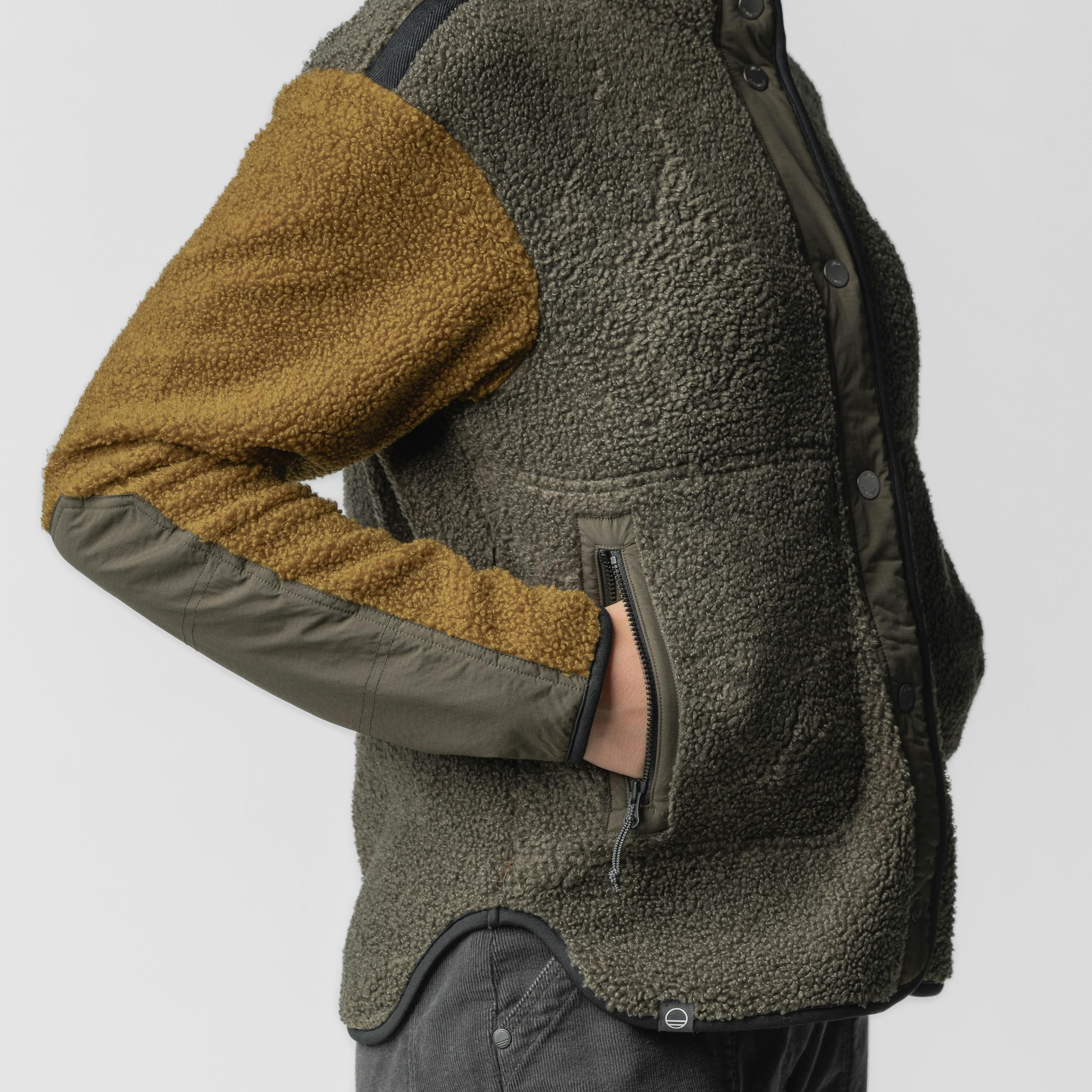 Spotter 2 Frauenjacke on_body image