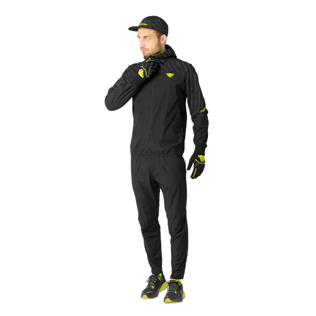 Trail Reflective Wind Jacket Men on_body image