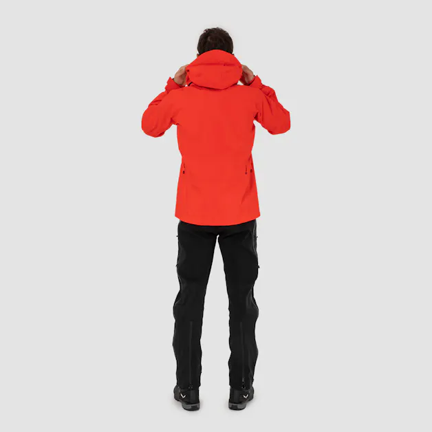 Ortles Gore-Tex® Pro Giacca Uomo on_body image