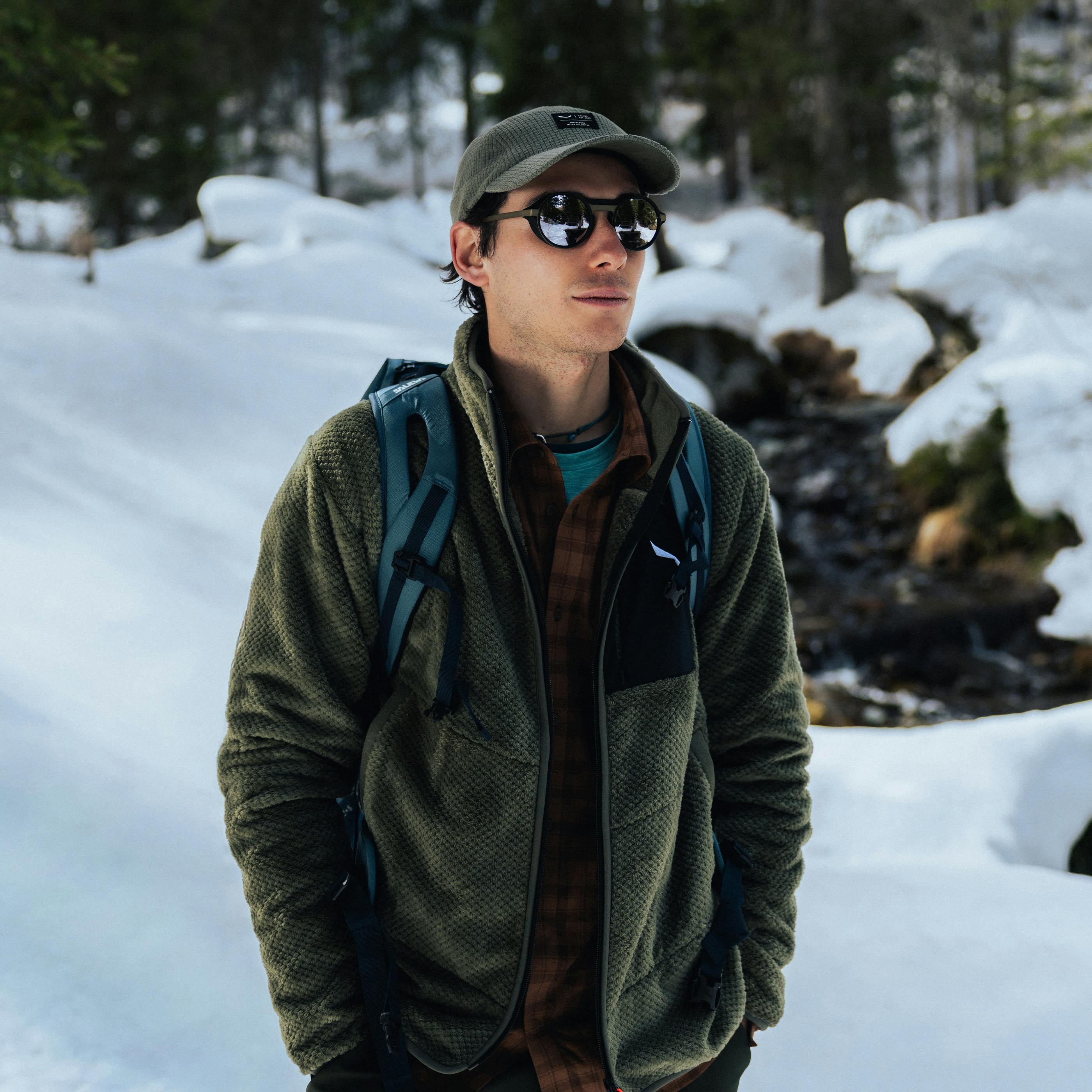 Puez Warm Full-zip Man action_shot image