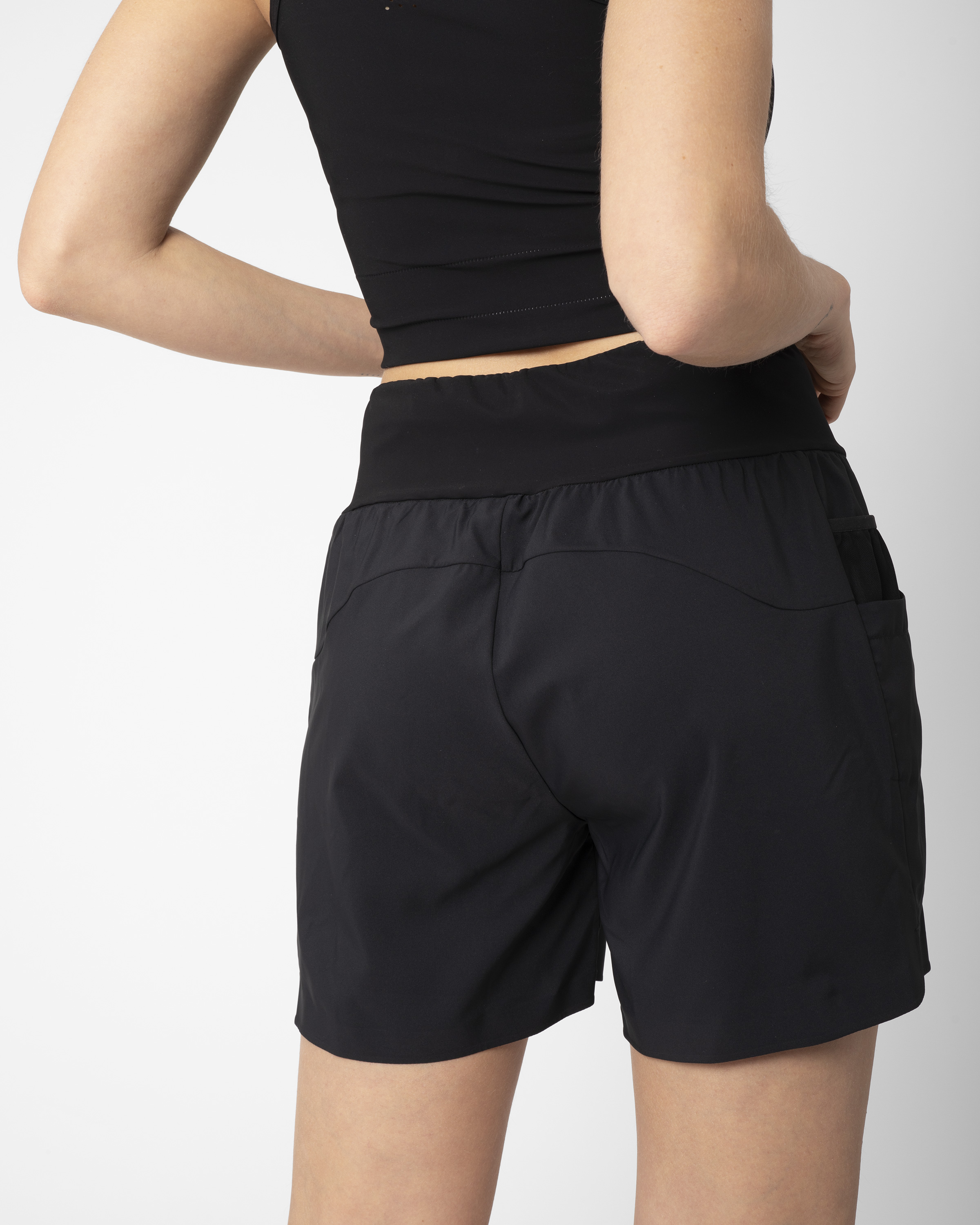 ショートパンツ LANVIN Women Shorts  Burmudas RW TR0013 6025 P25 10 Black TB052-BLK_001_1080x.jpg?v=