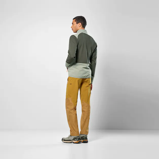 Puez Waffle Hybrid Polarlite Felpa Uomo on_body image