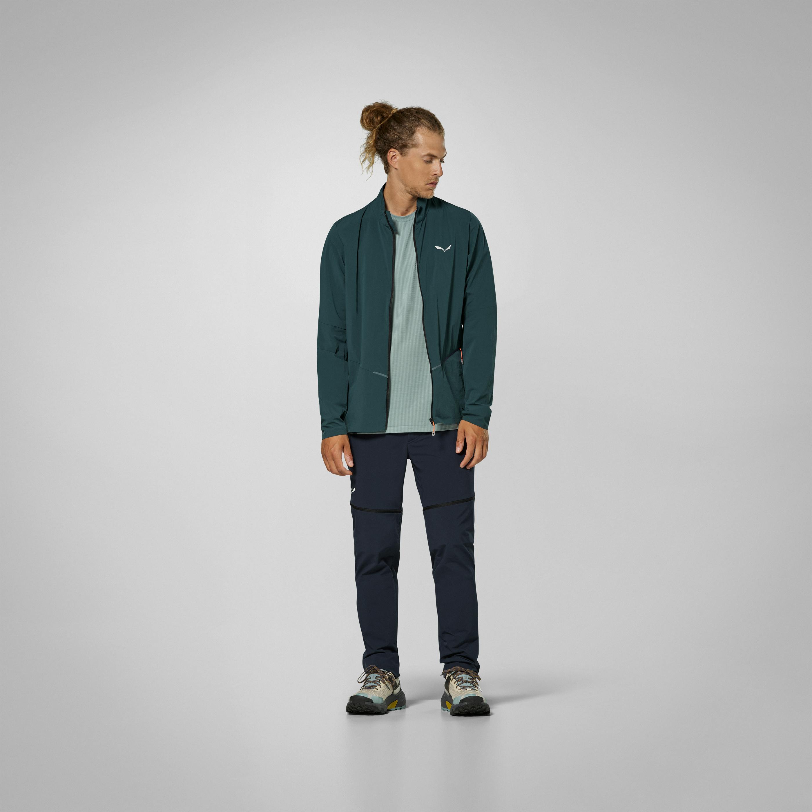 Pedroc Durastretch Light Jacket Men on_body image