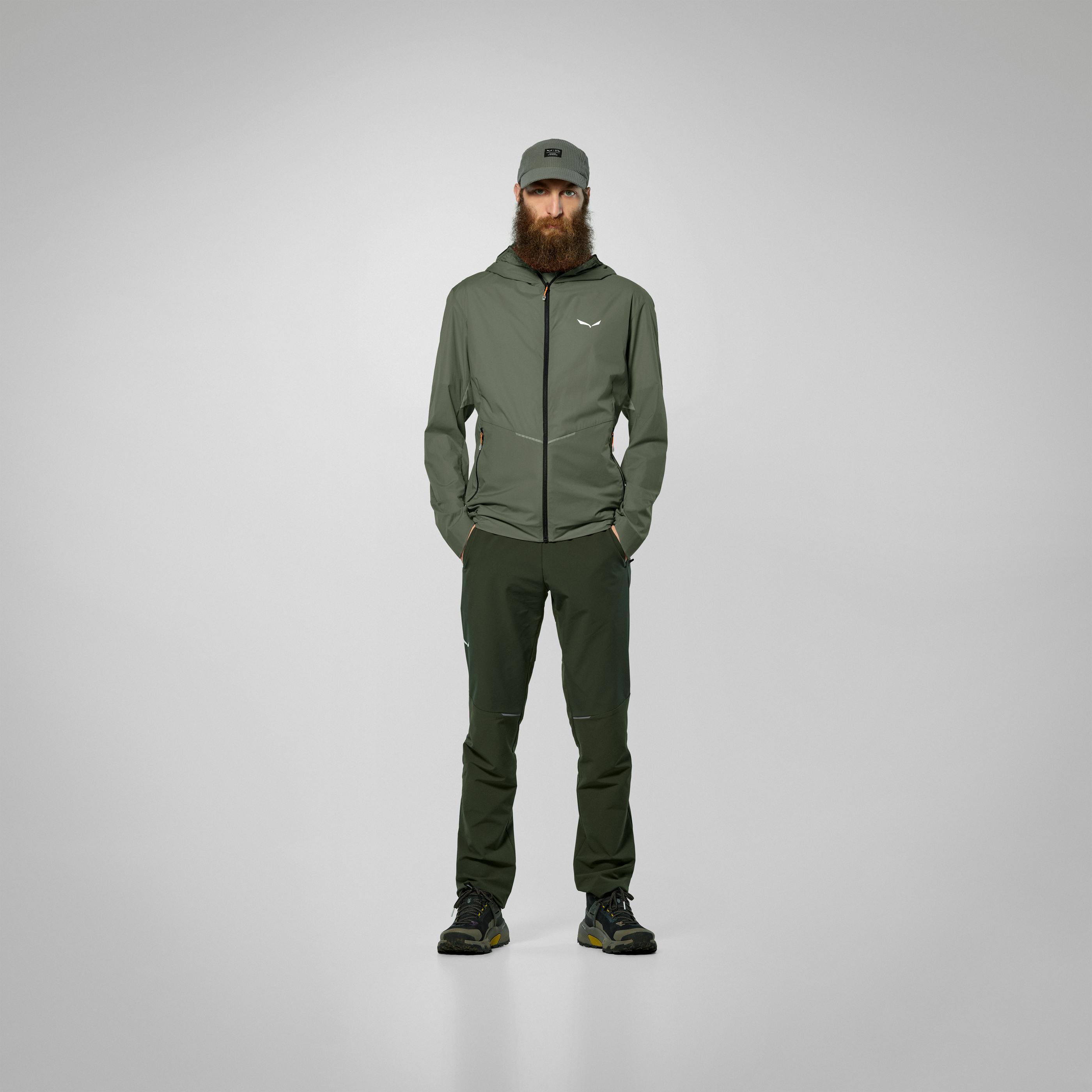 Pedroc Wind Kapuzenjacke Herren  on_body image