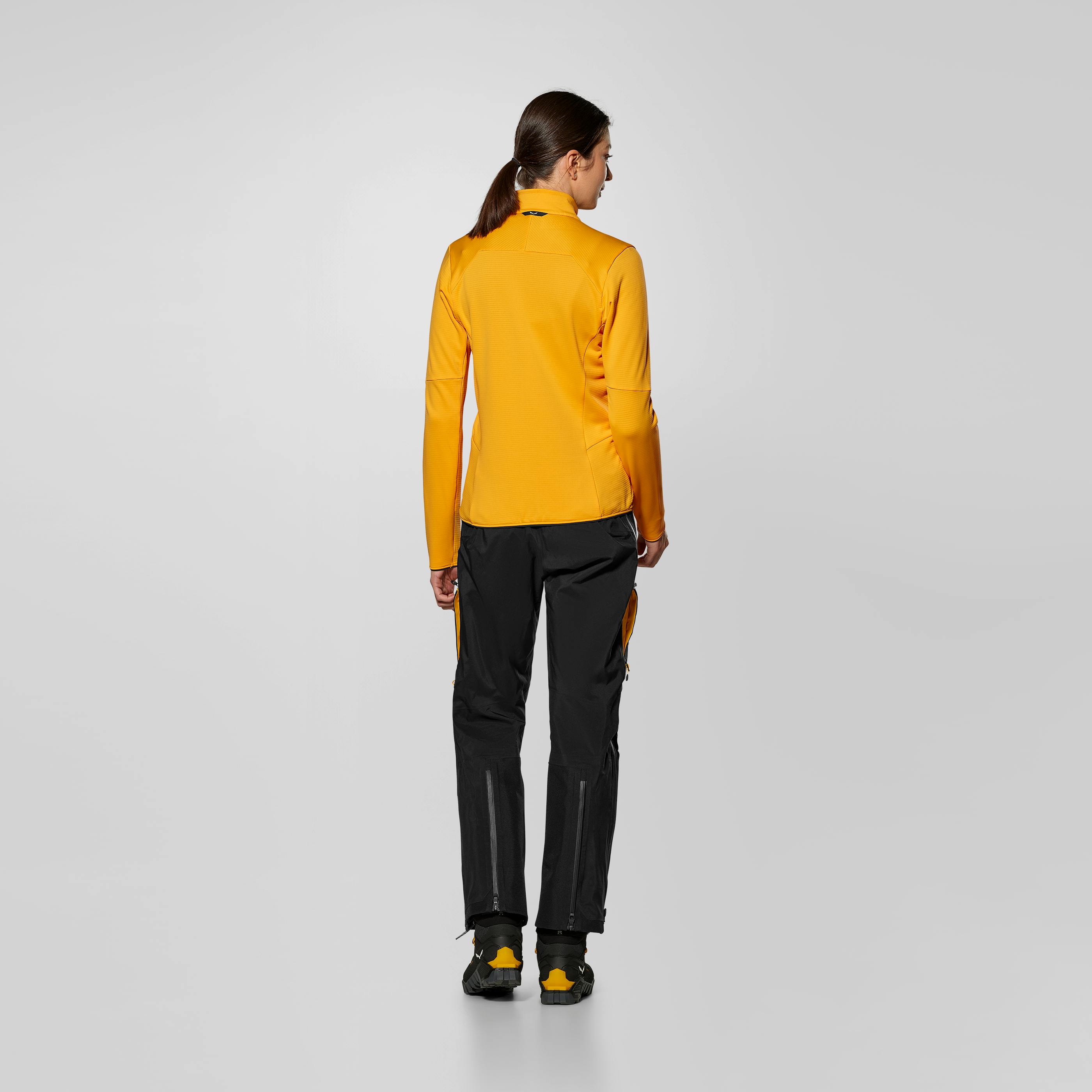 Ortles Fleecejacke Damen on_body image