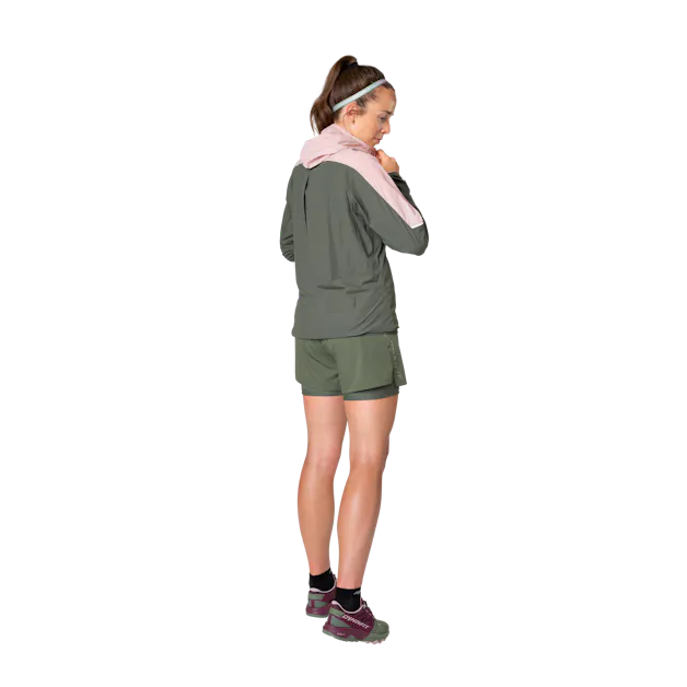 Alpine Wind Jacke Damen on_body image