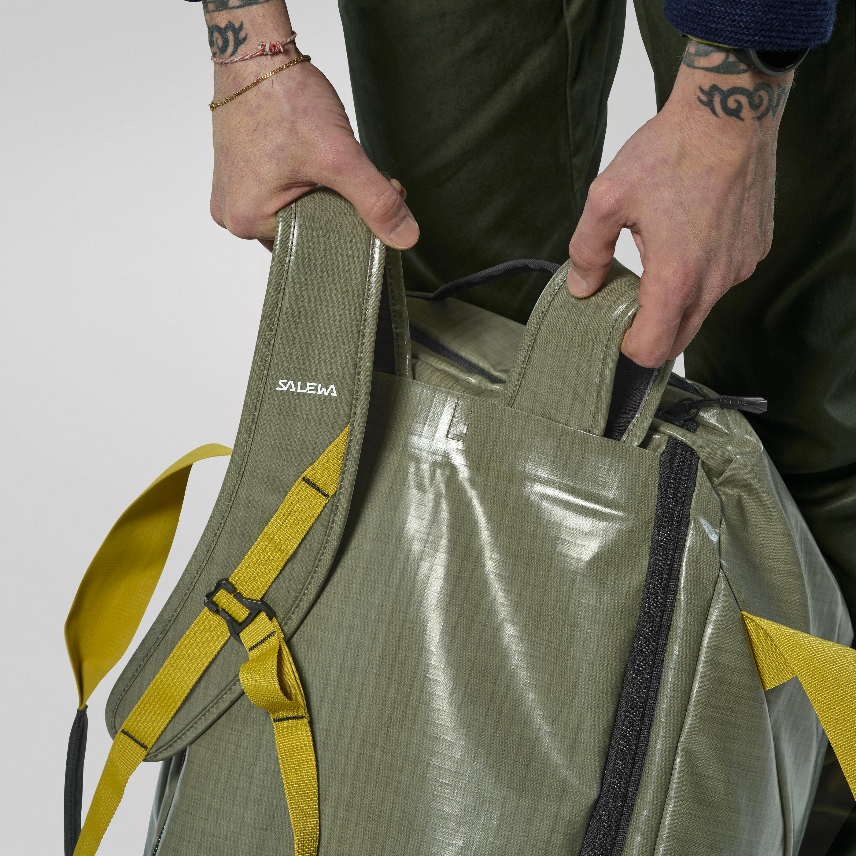 Discovery Duffle Bag S tech_detail image