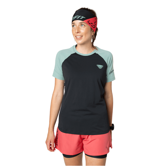 Performance Dry Headband on_body image