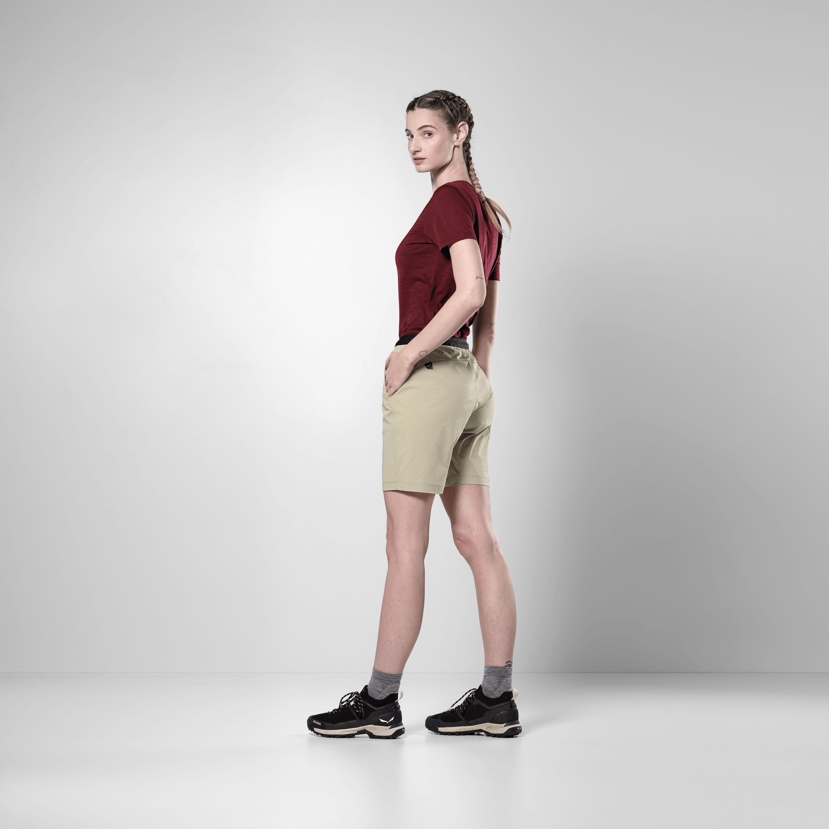 Puez 4 Shorts Women on_body image