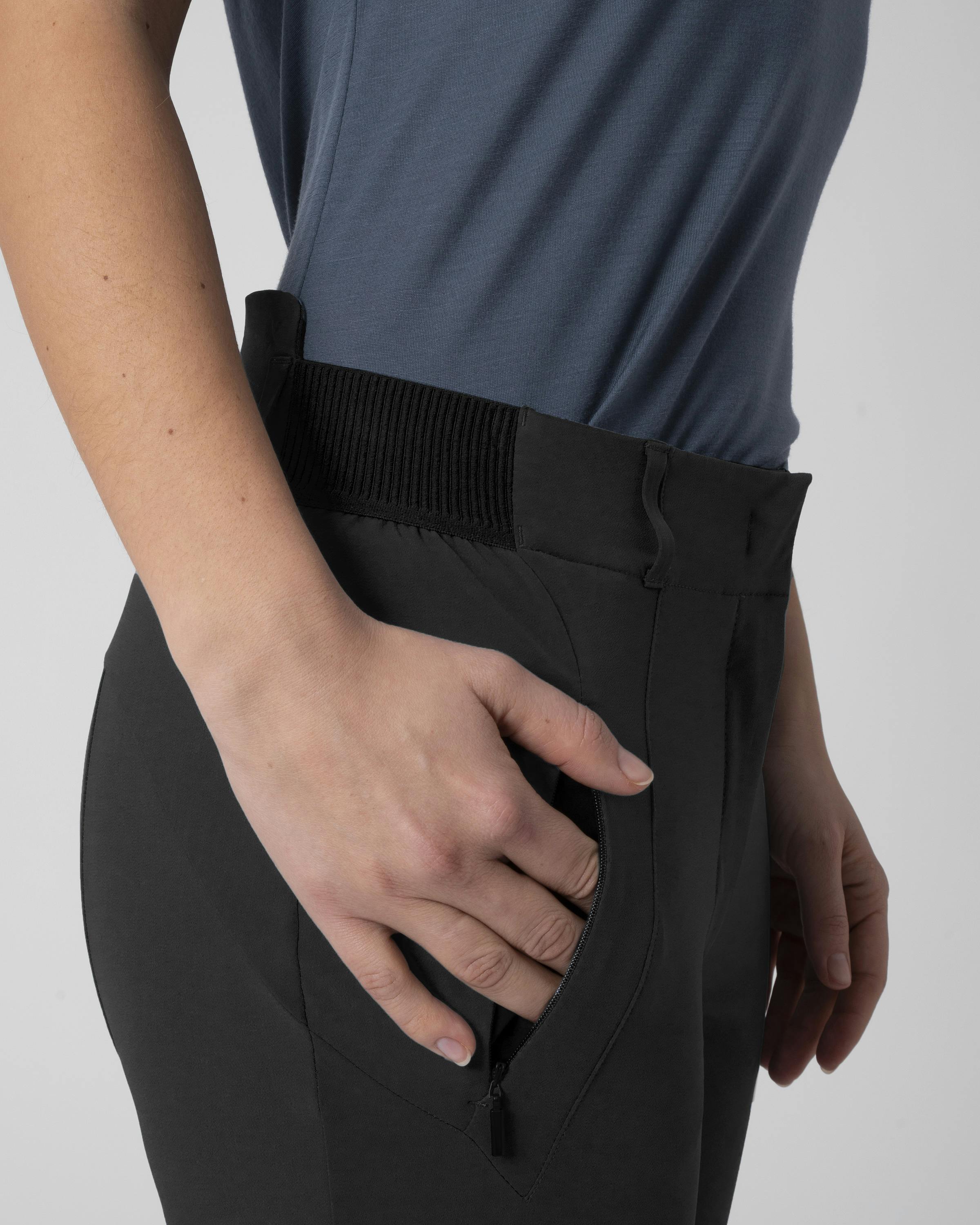 Michelle Hose Kurz tech_detail image