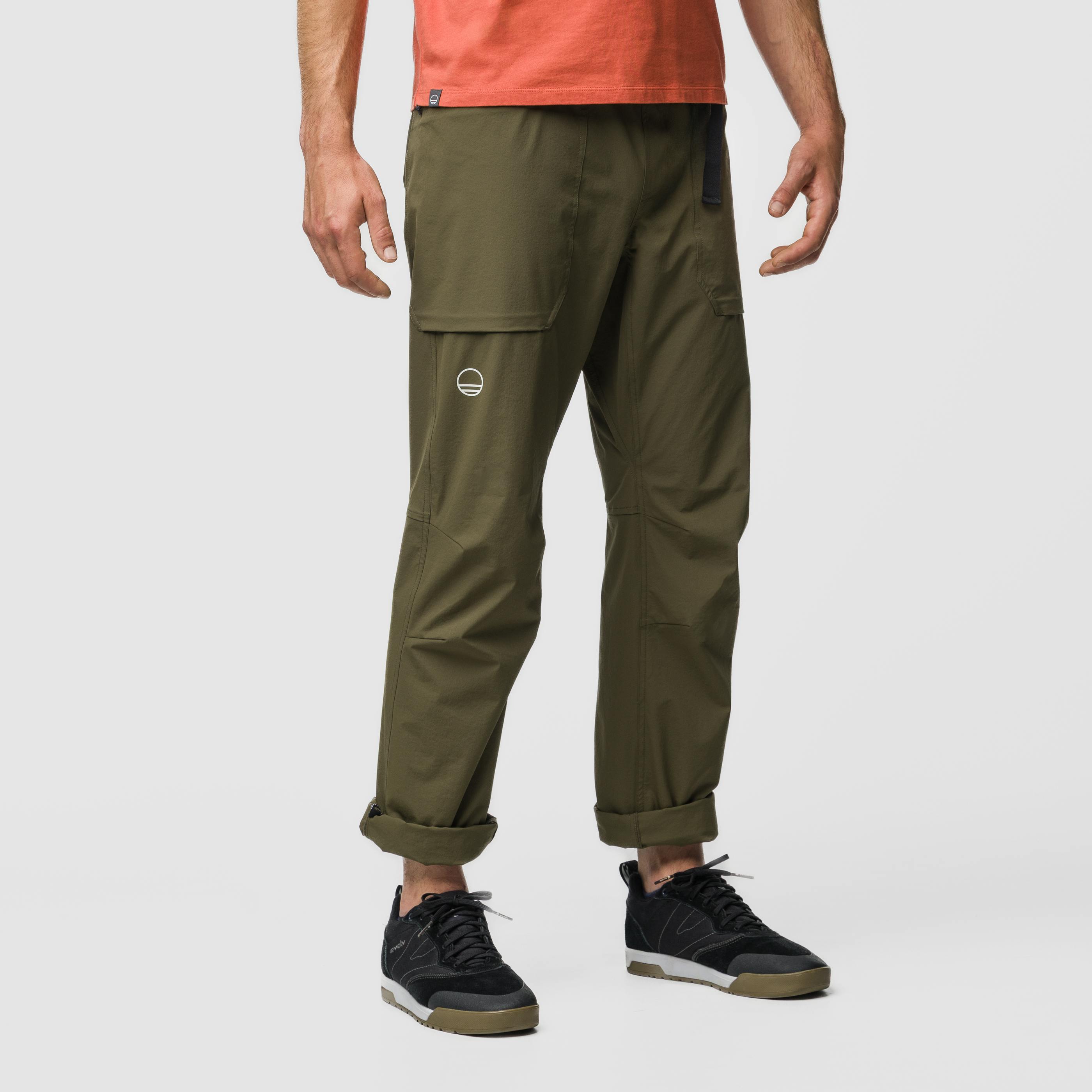 Movement 2 Man Pant  on_body image