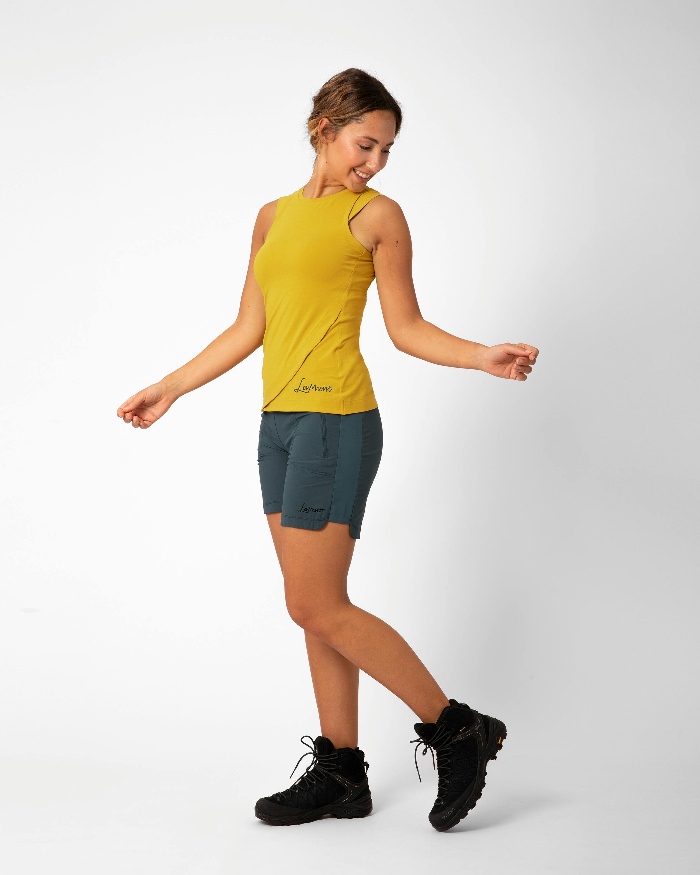 Maria Curve Tank perspective_view image