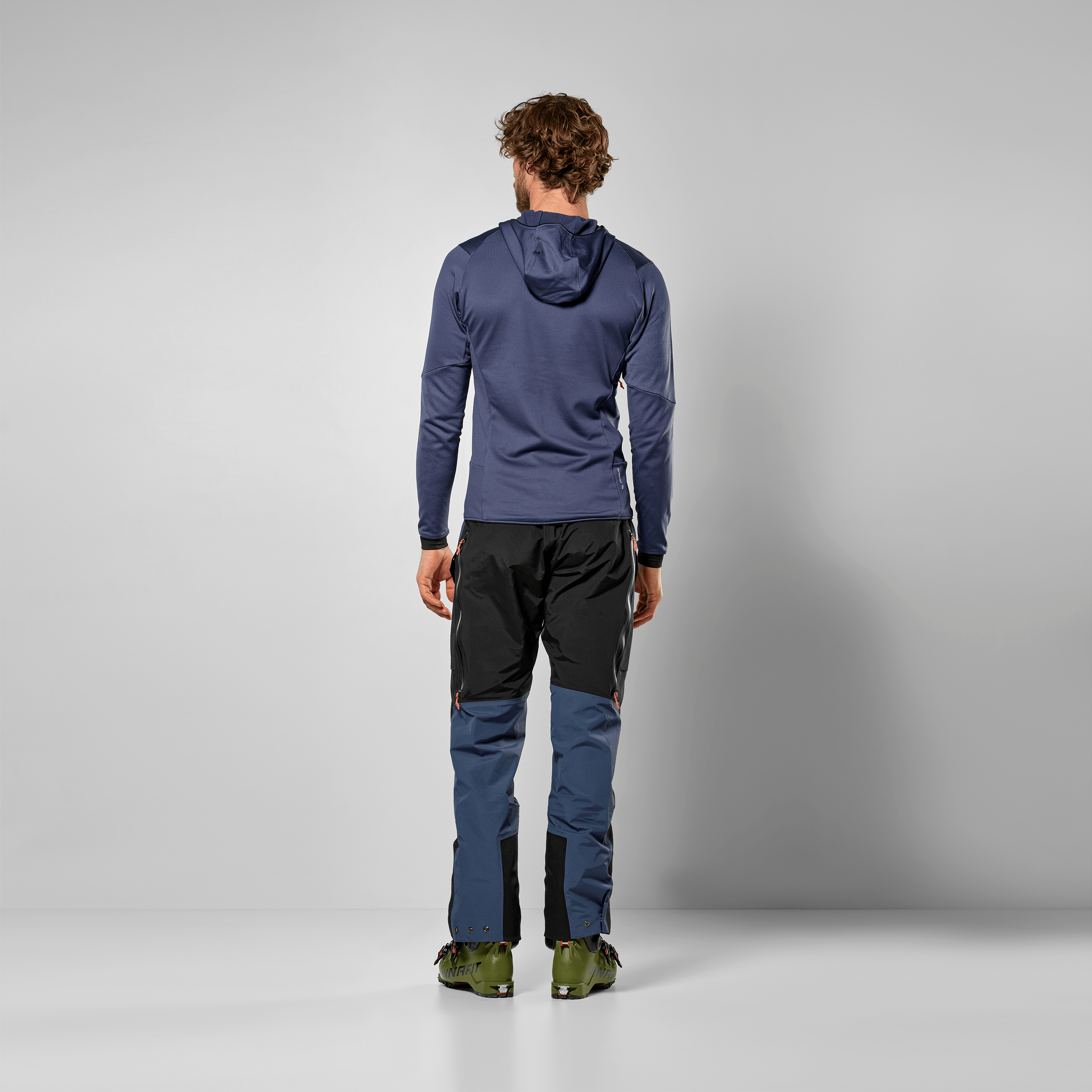 Sella Crevasse Hooded Jacket Men on_body image