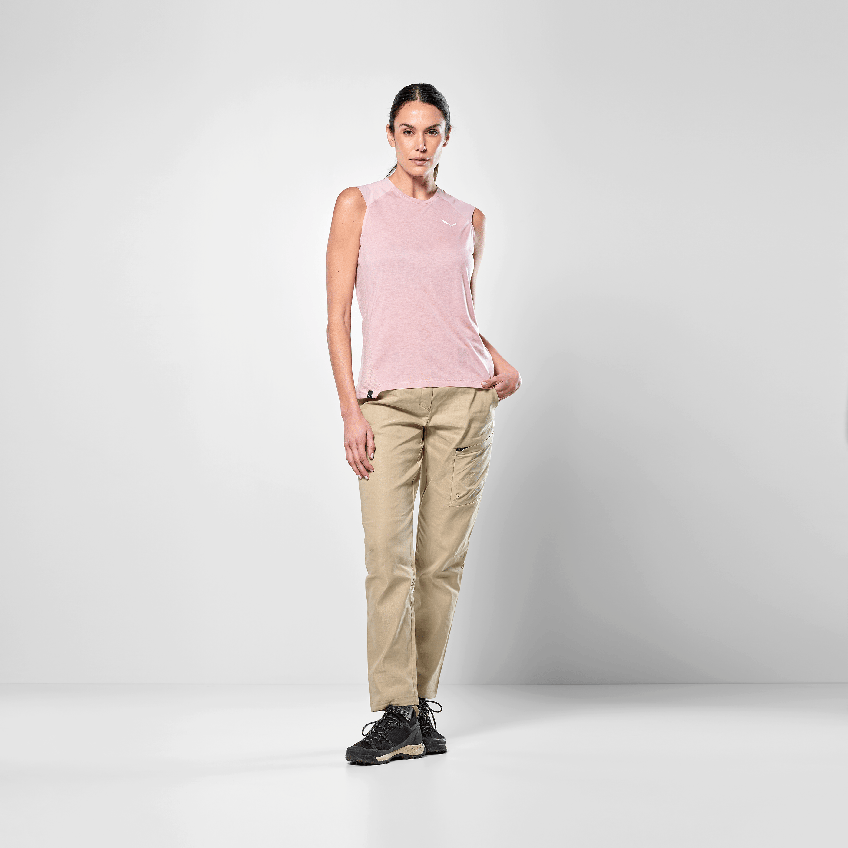 Puez Merino Hybrid Tanktop Women on_body image