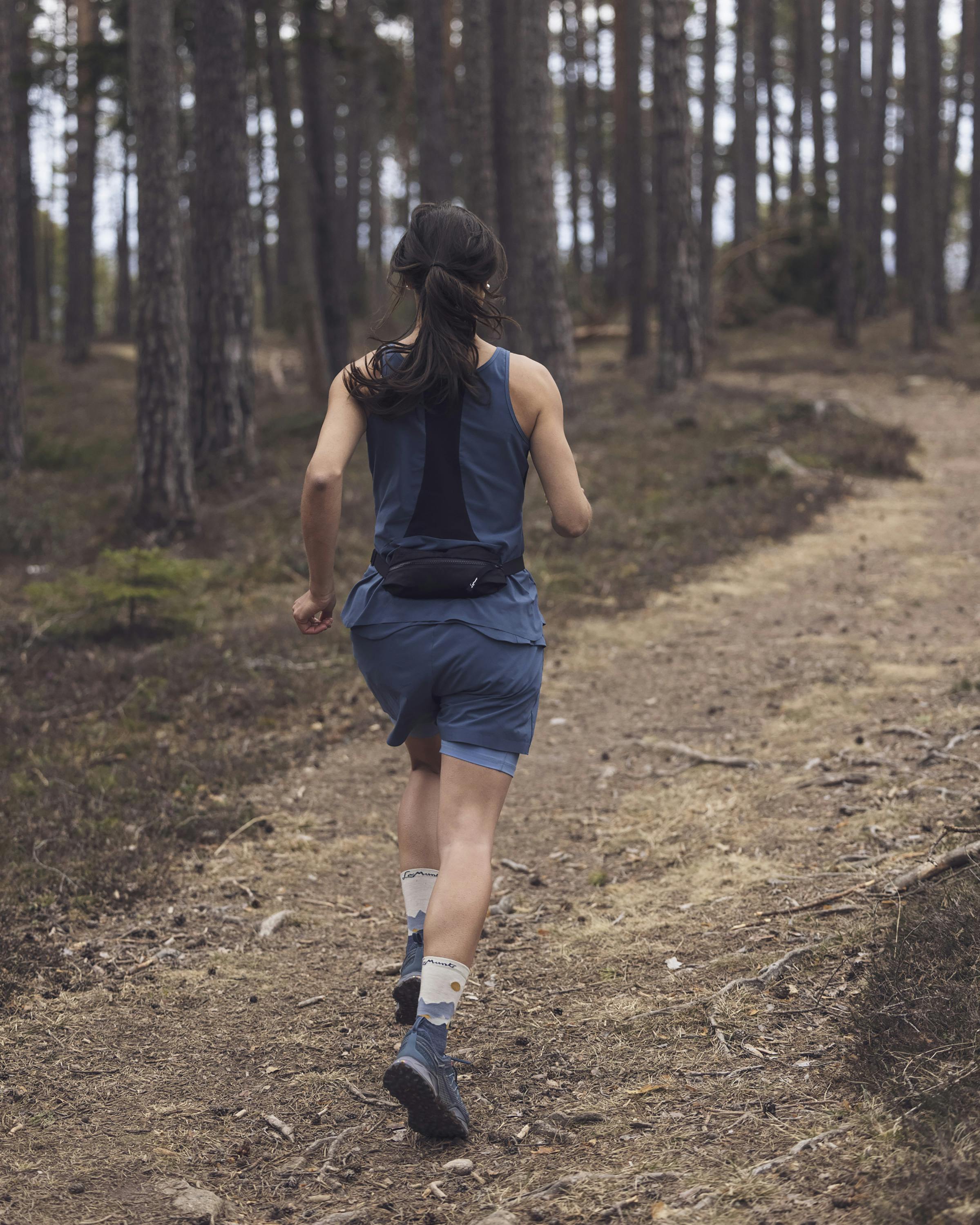 Martha Bauchtasche action_shot image