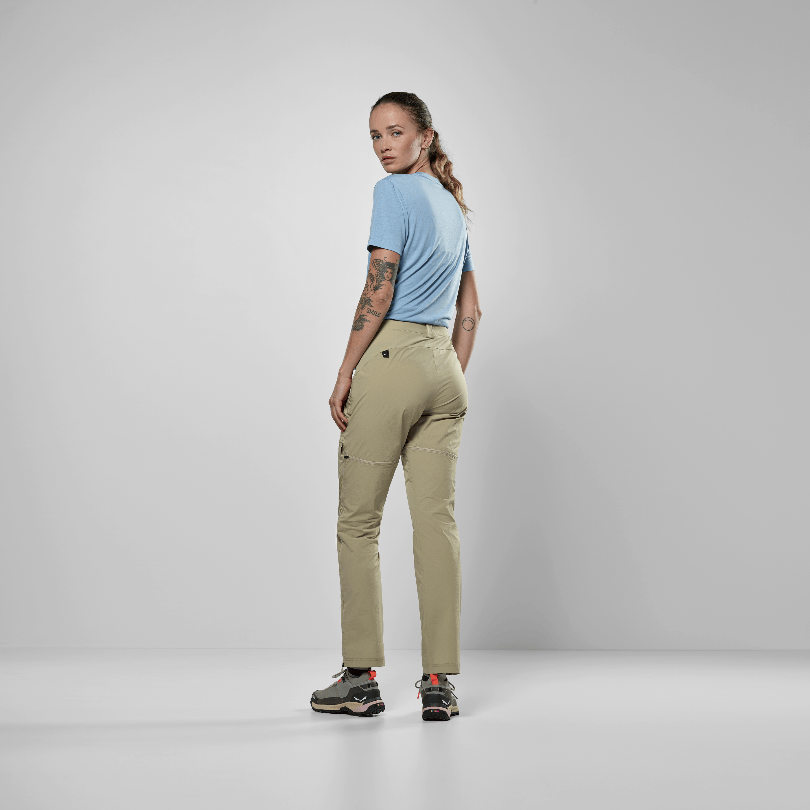 Puez Talveno Durastretch Pantalon 2 en 1 Femme on_body image