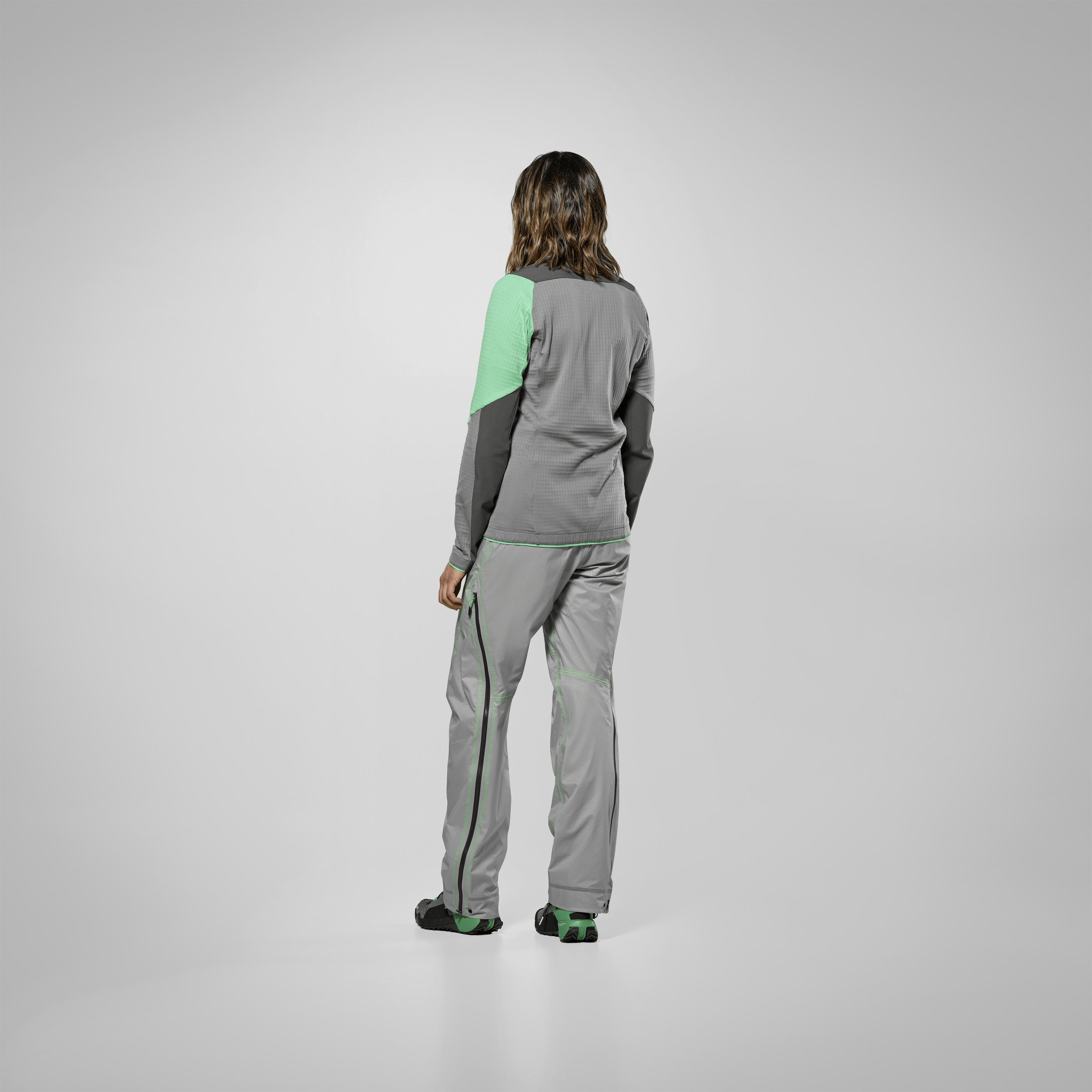 NXT Polarlite Jacke Damen on_body image