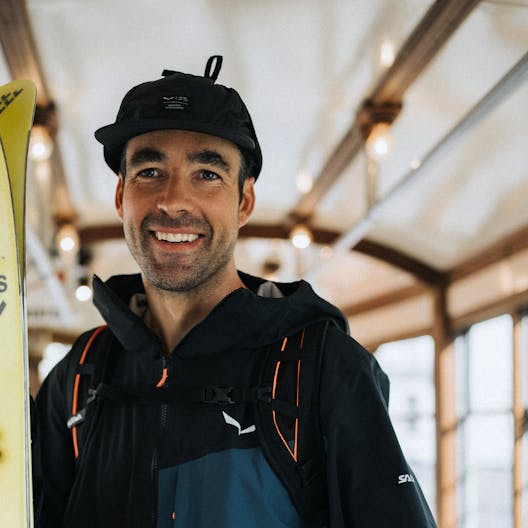 Sella Flat Berretto action_shot image