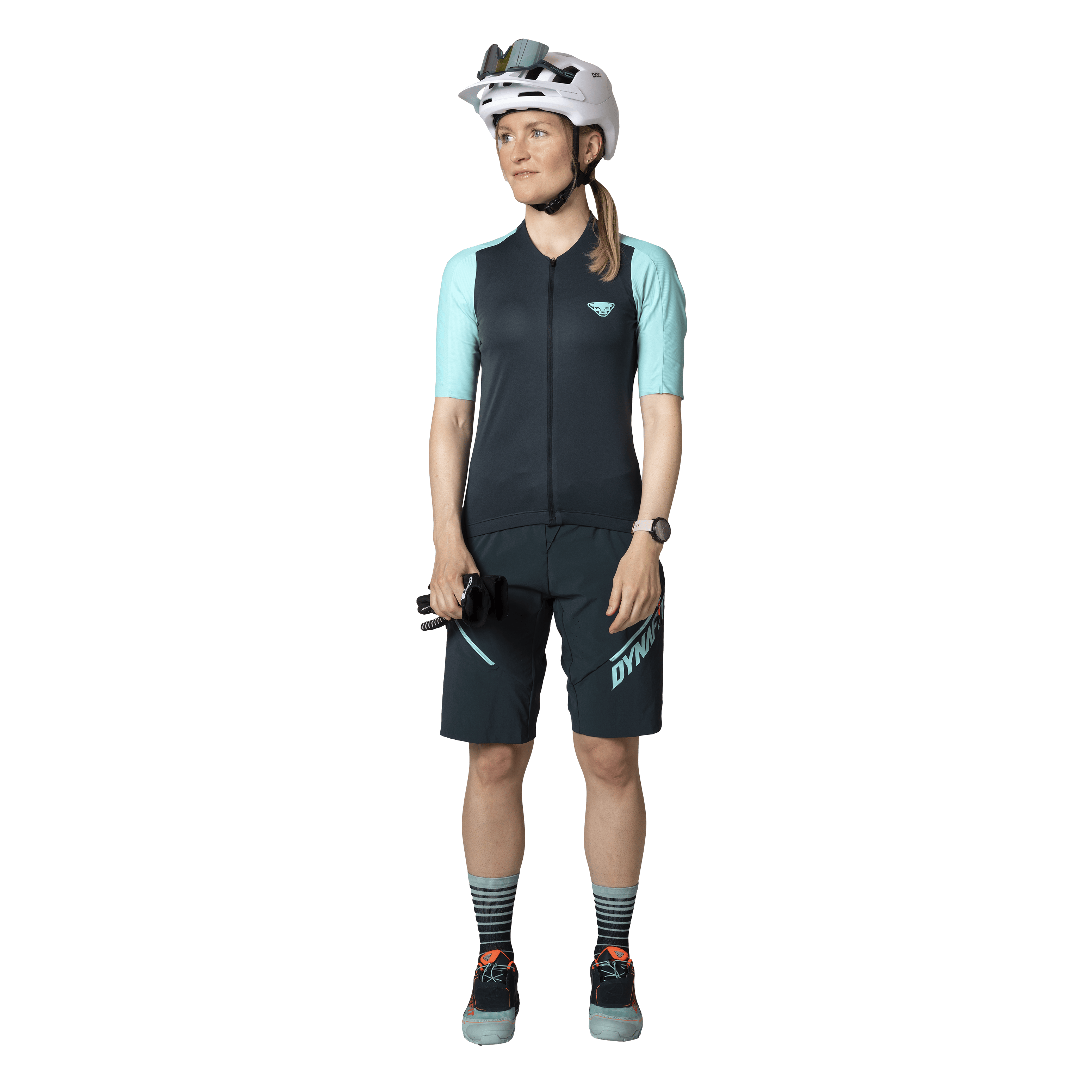 Ride Light Short Sleeve Full Zip Jersey Women on_body image