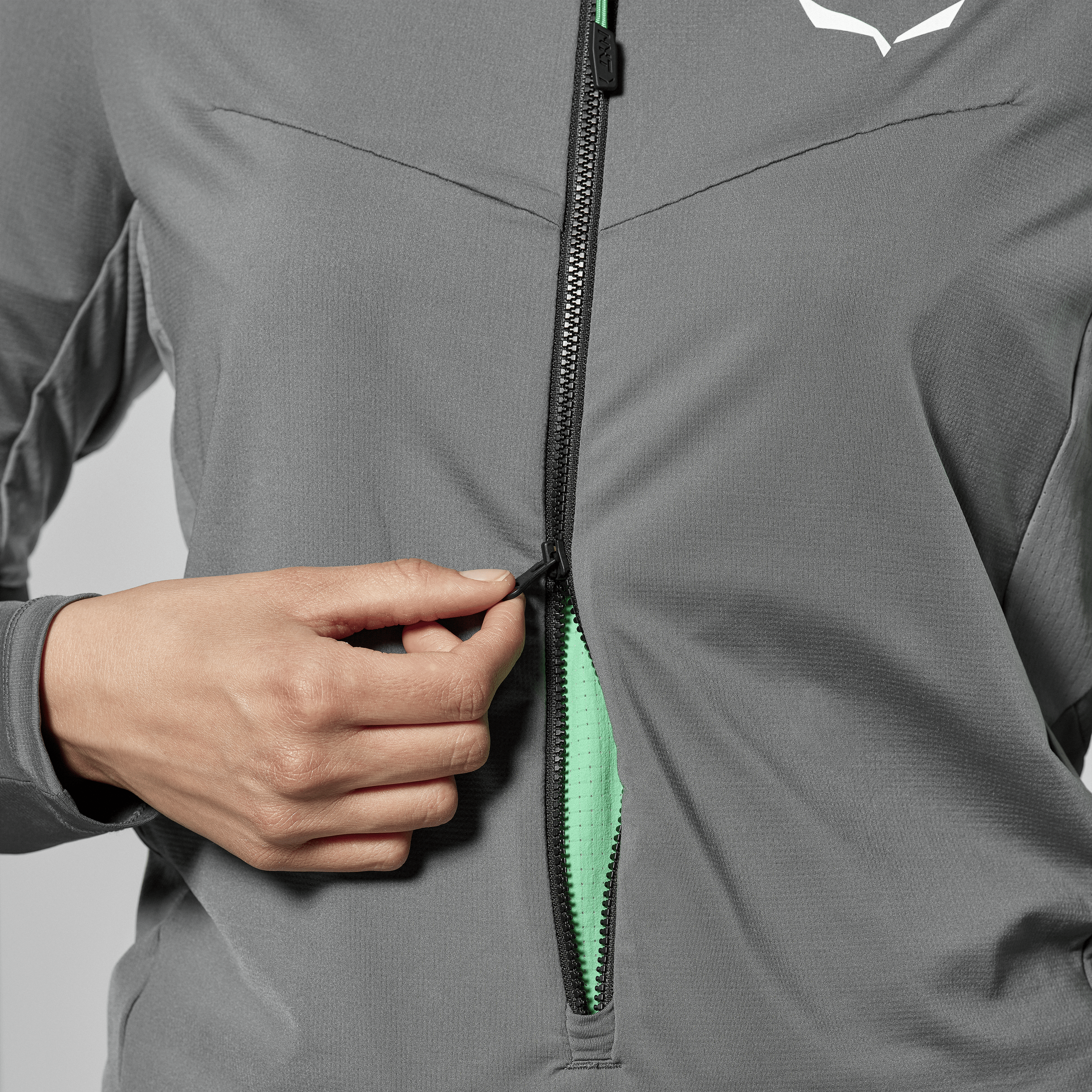 NXT Hybrid Half Zip T-Shirt Damen tech_detail image