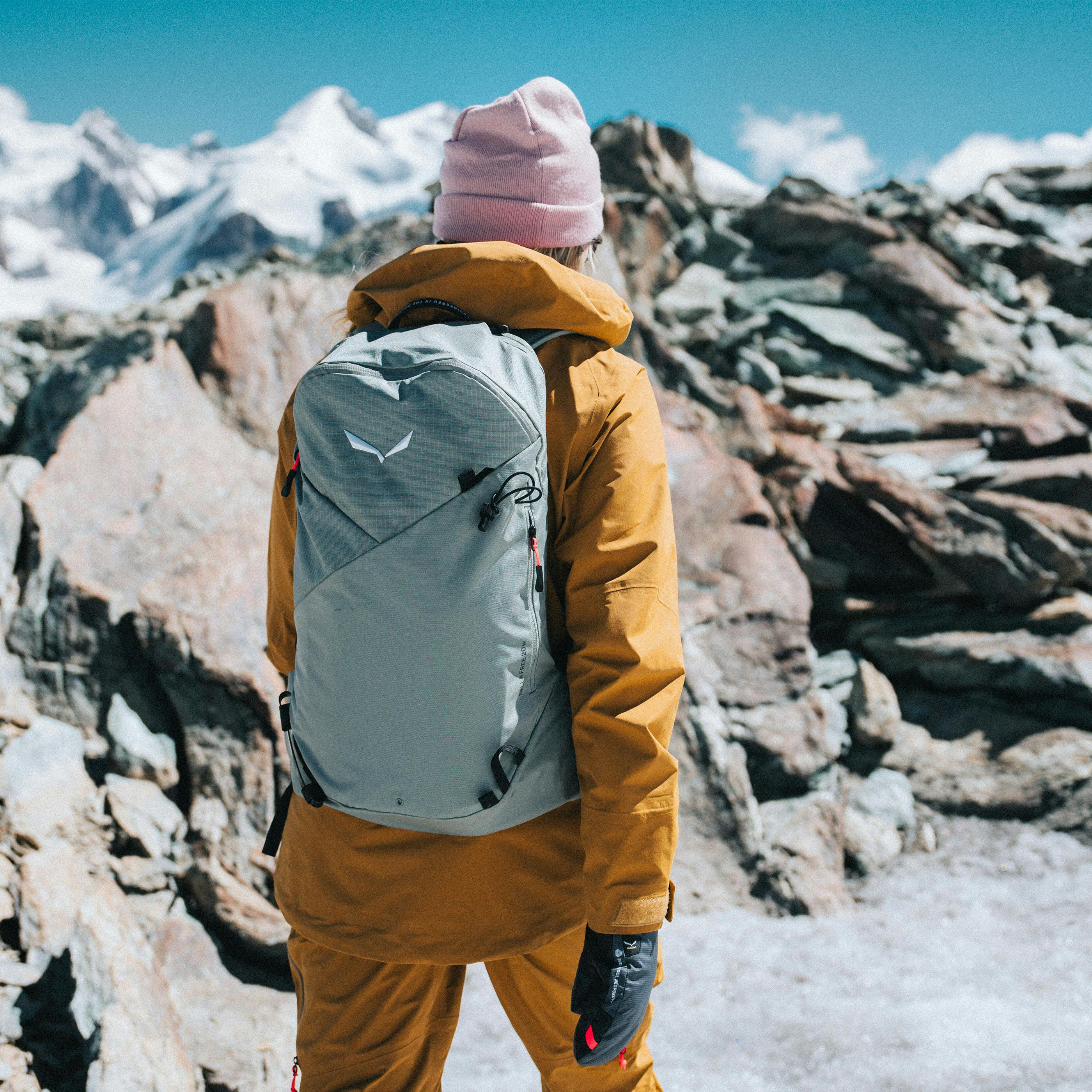 Sella Free 20L Femme action_shot image