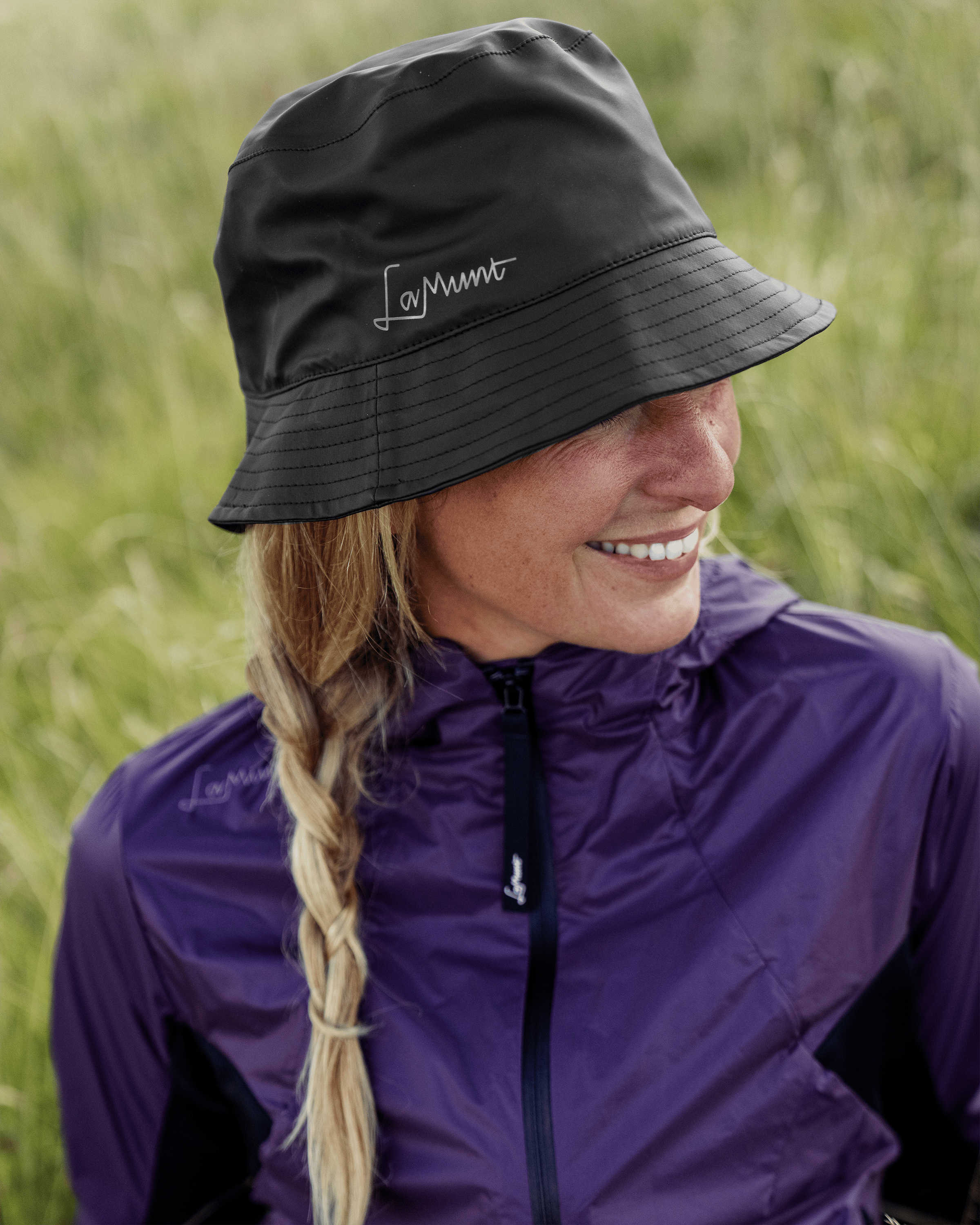 Martha Cappello Da Pioggia perspective_view image