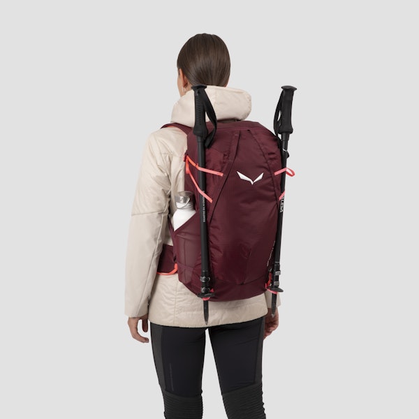 Mountain Trainer 2 22L Backpack Women
