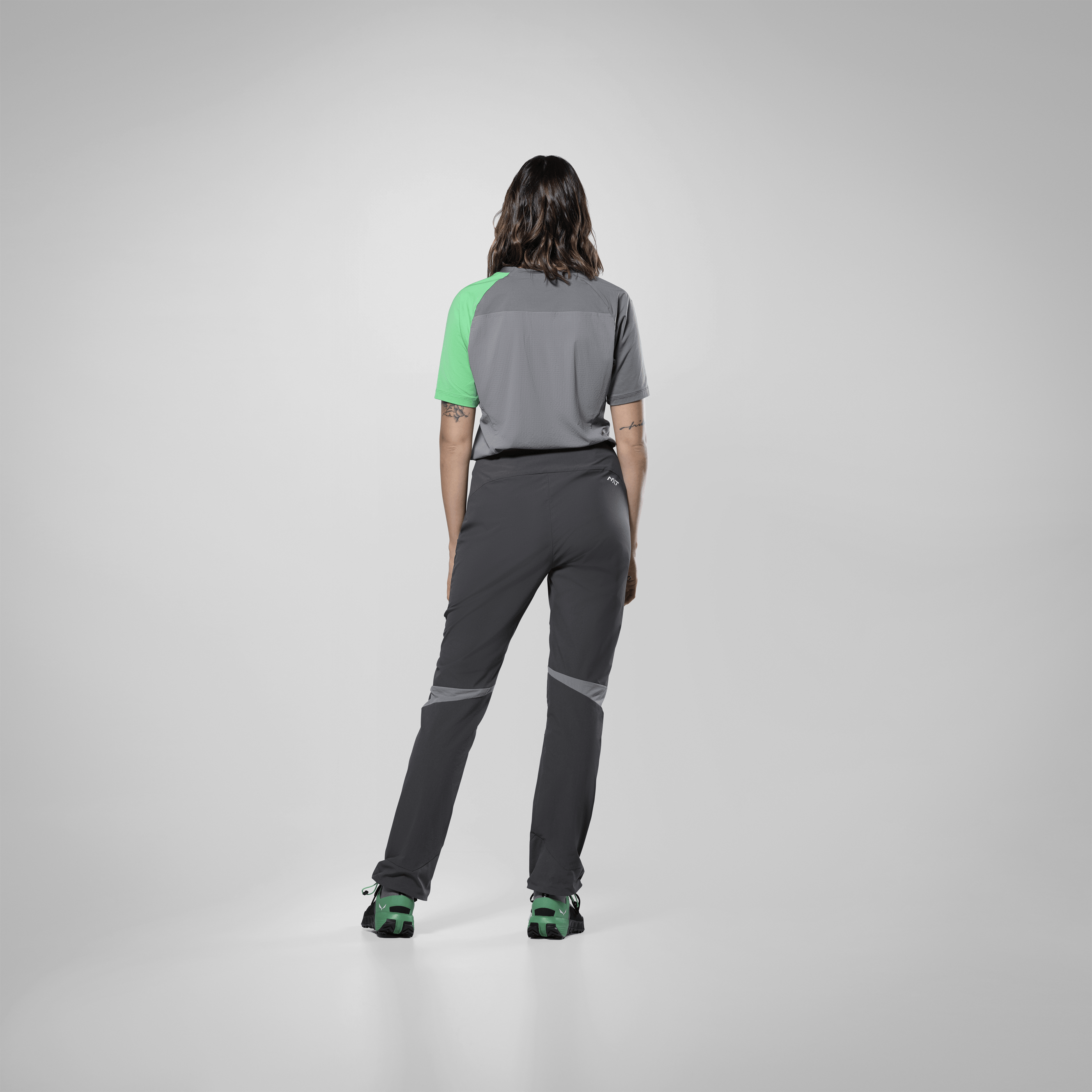 NXT Durastretch Pantalone Donna on_body image