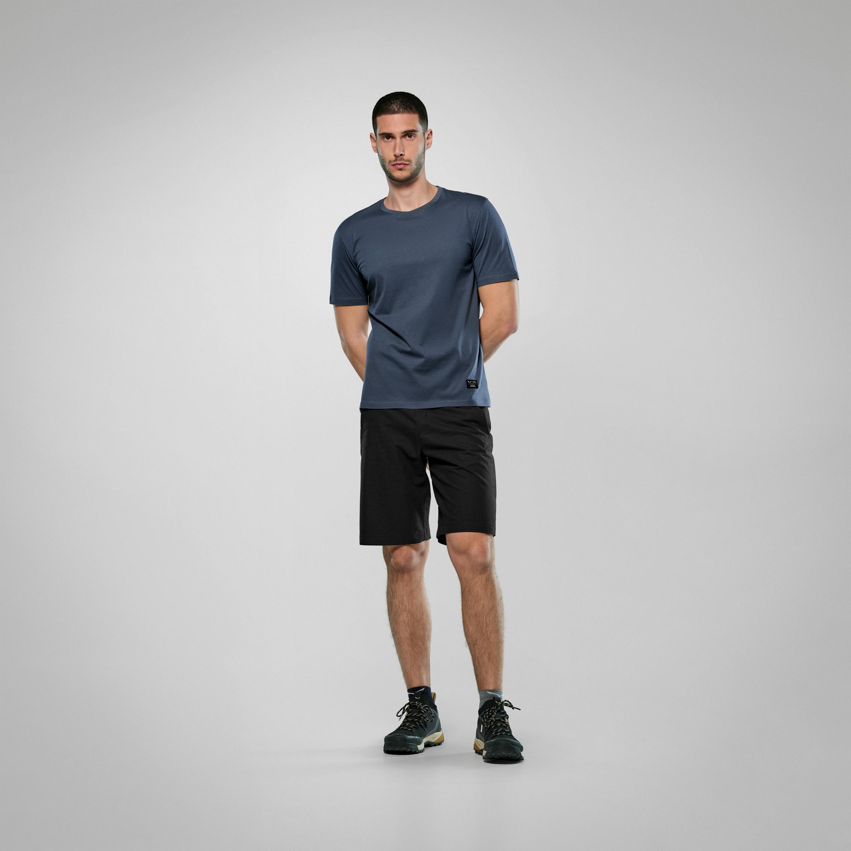 Eagle Logo Patch T-Shirt Herren on_body image