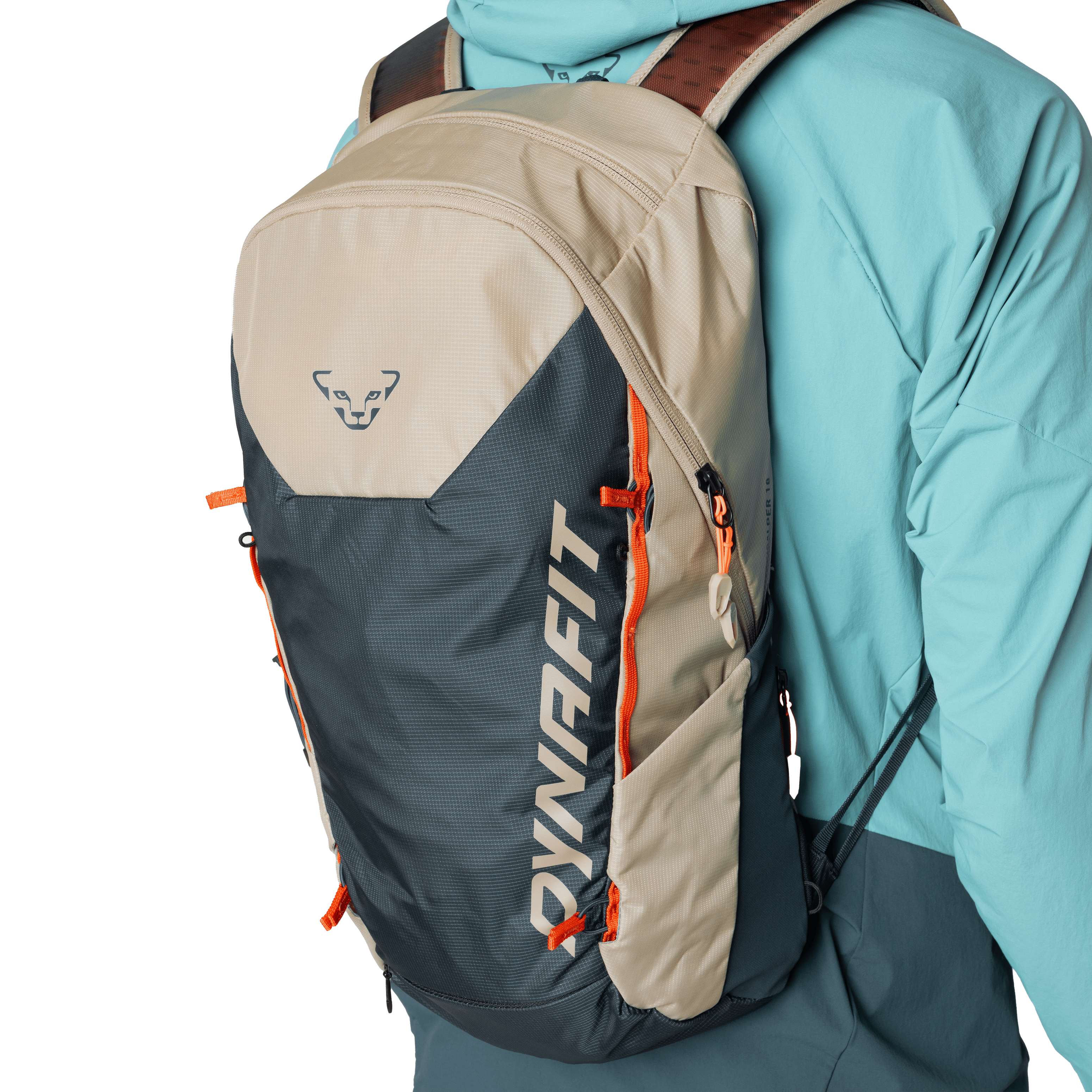 Zaino unisex Transalper 18 on_body image