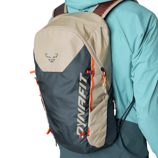 Zaino unisex Transalper 18 on_body image