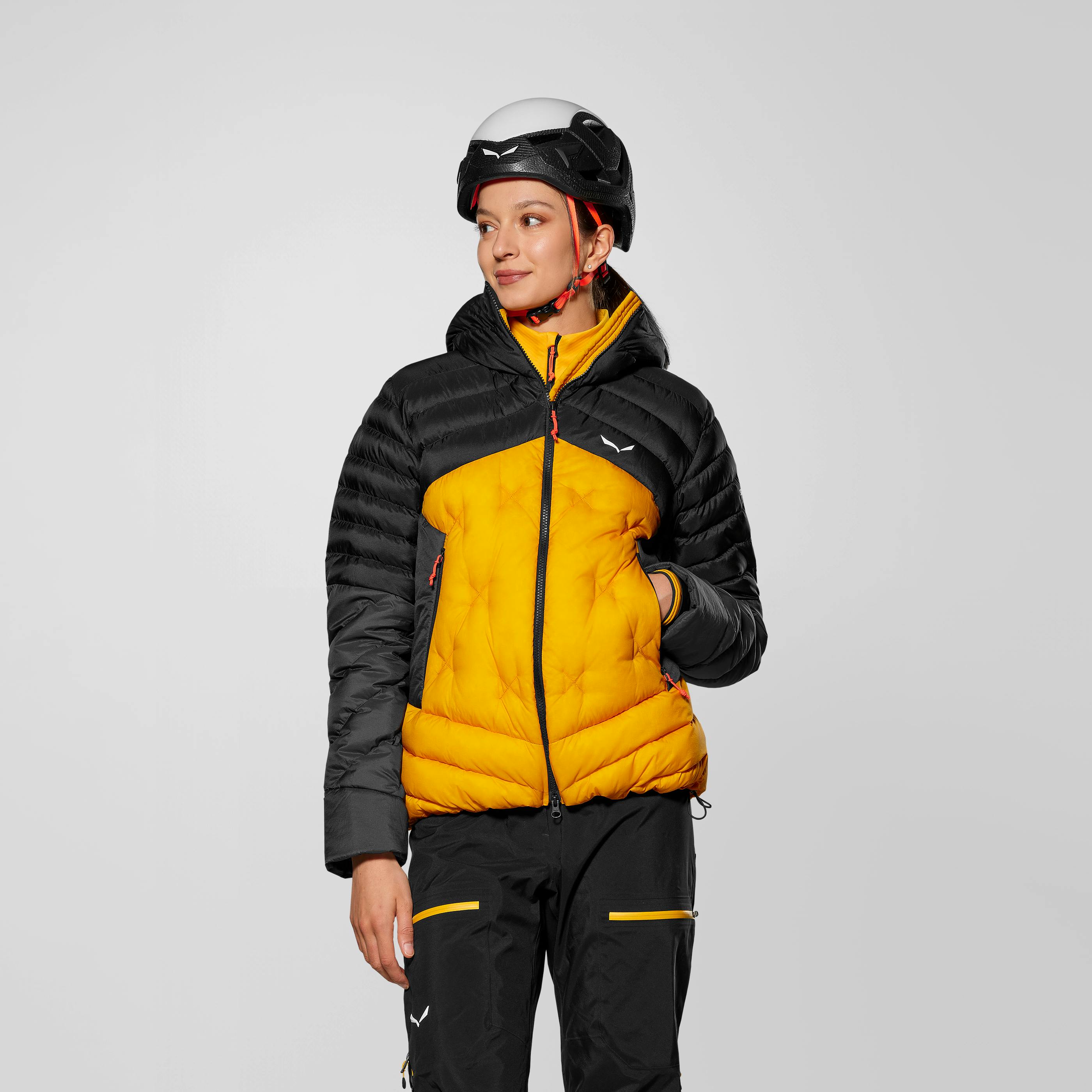 Ortles Medium 4 RDS Down Jacke Damen hover image
