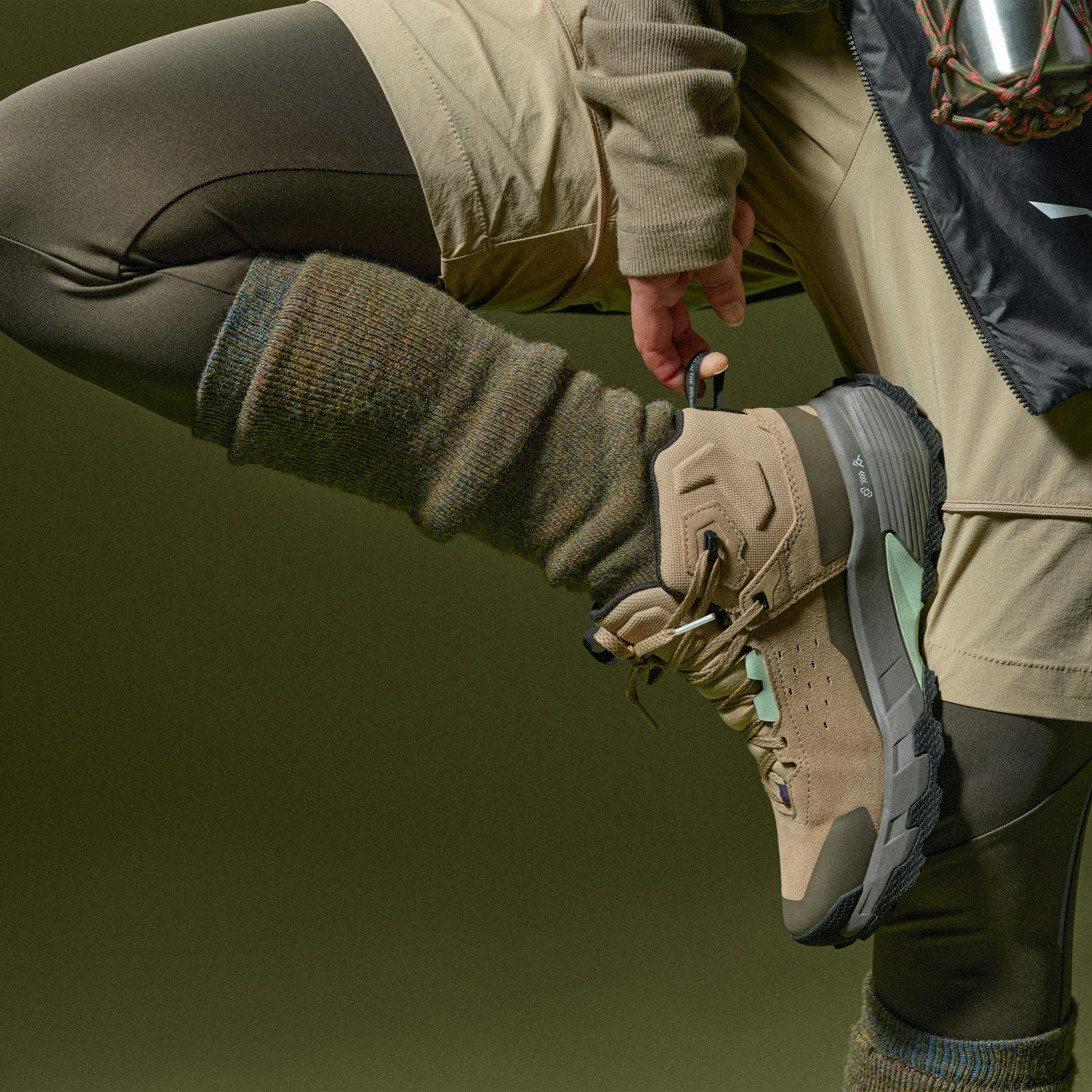 Pedroc 2 Leather Mid Powertex Schuh Damen action_shot image