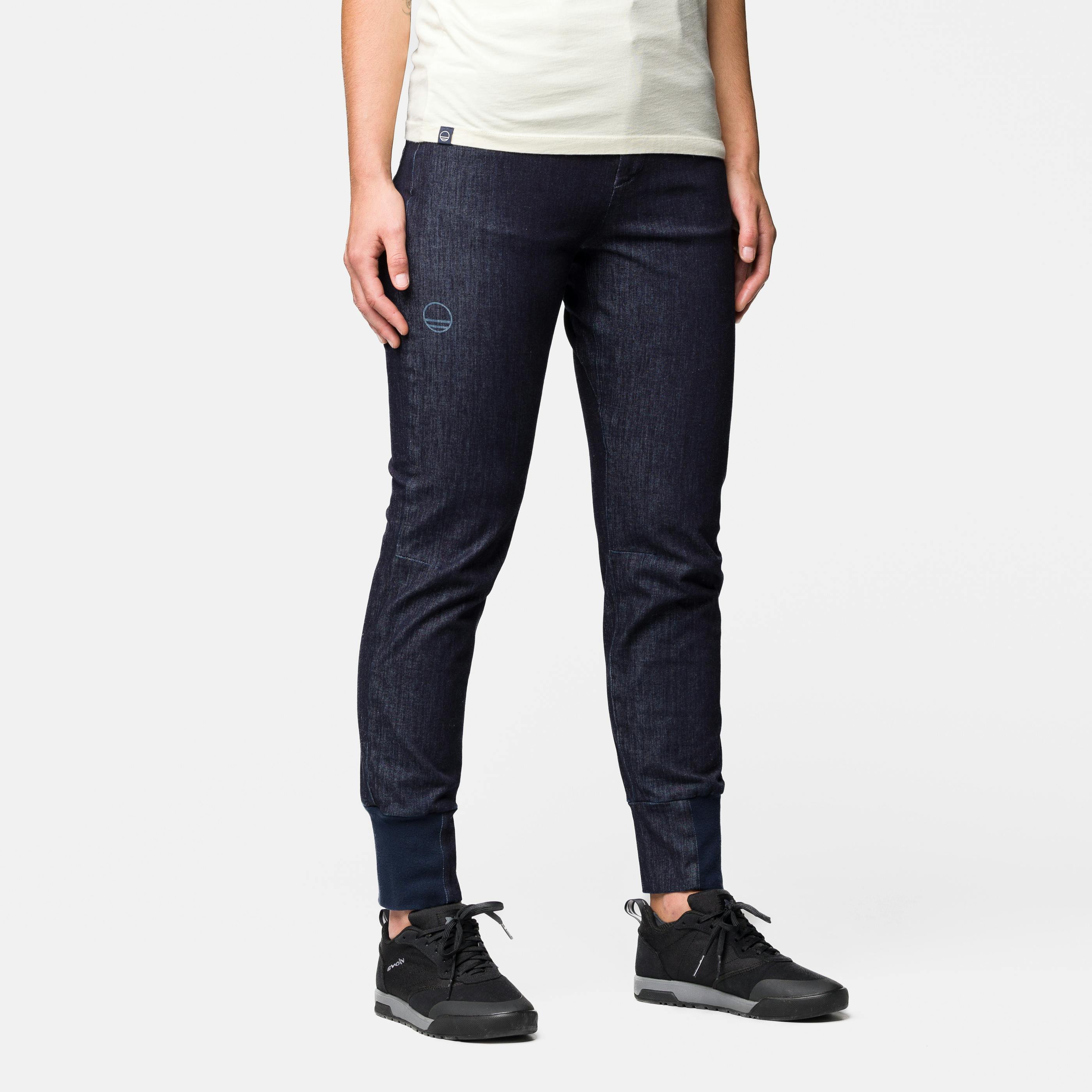 Spotter Denim Hose Damen on_body image